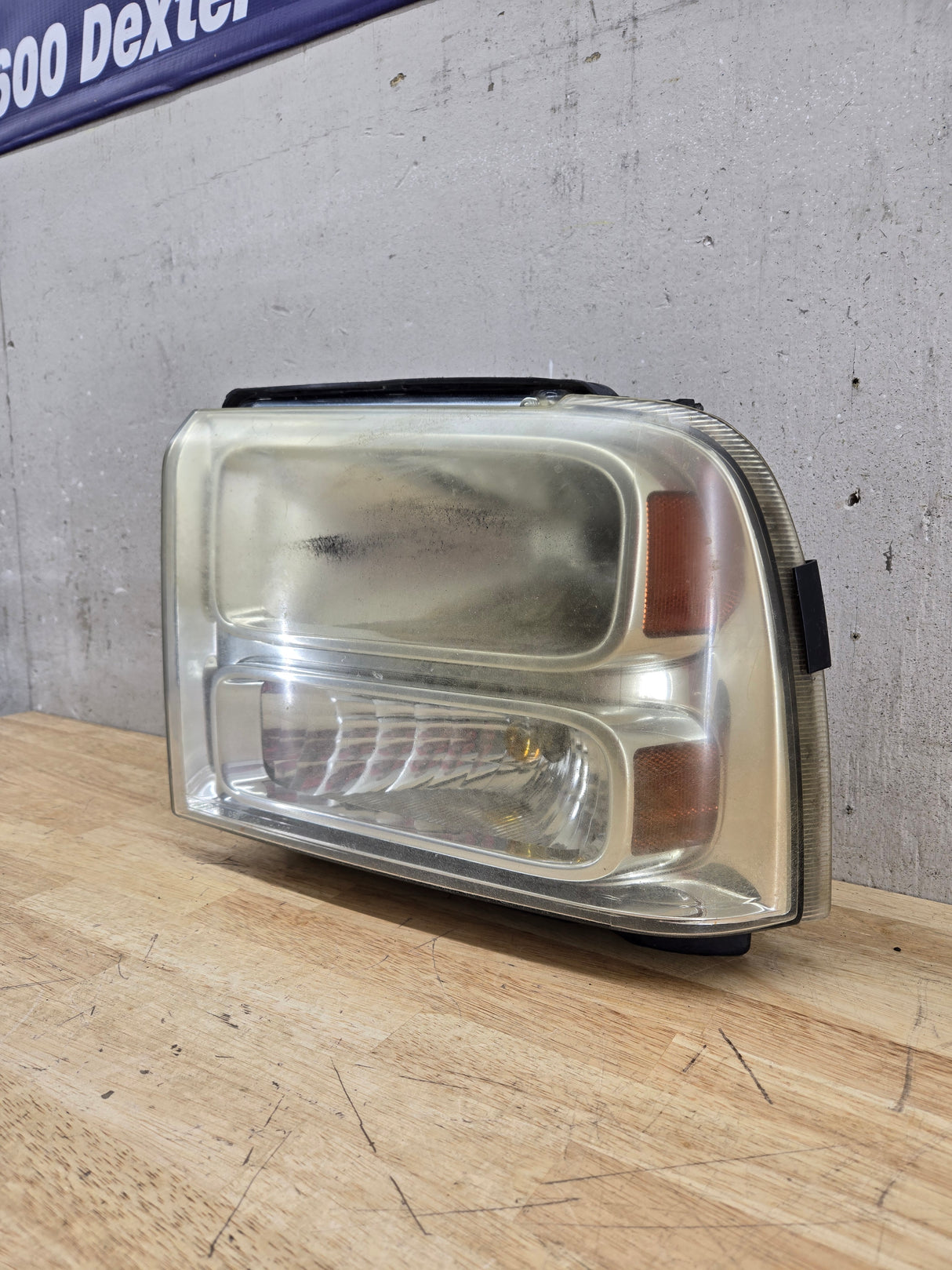 2005-2007 Ford Super Duty F250 F350 F450 F550 LH Left Driver Side Composite Head Light 5C34-13006-A