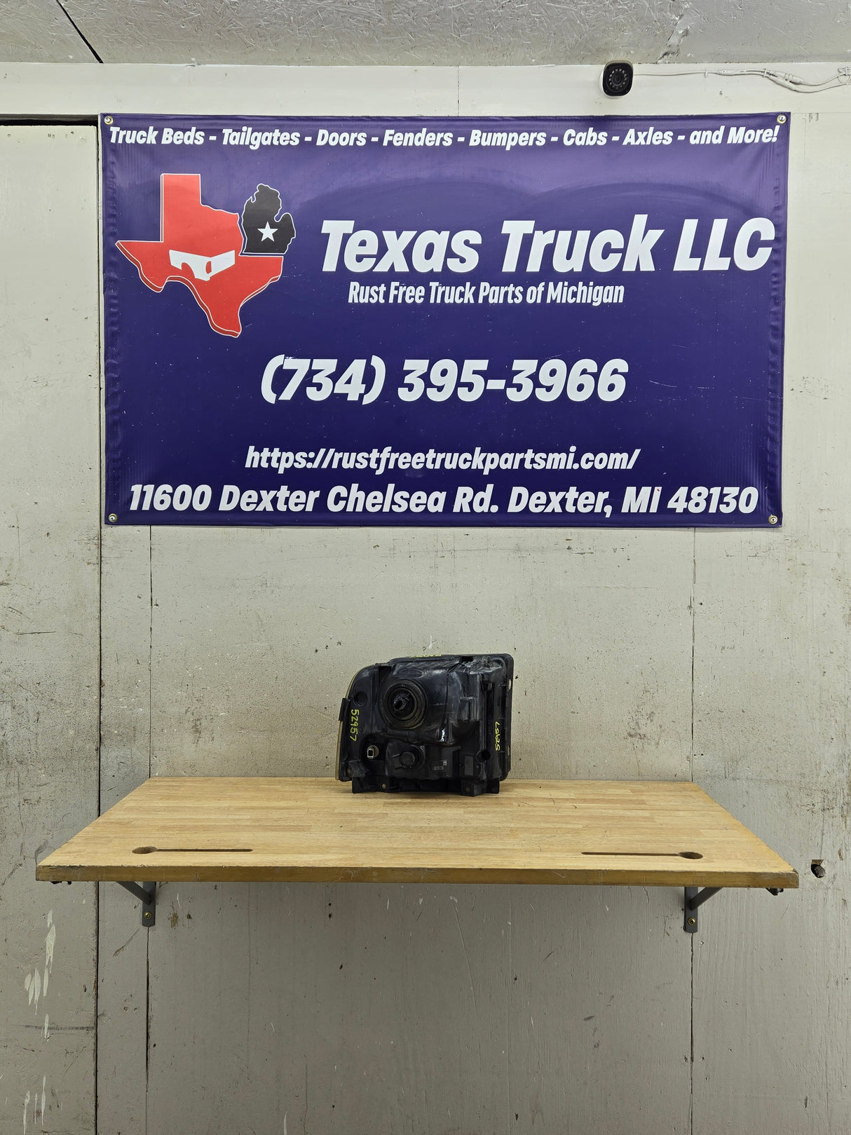 2005-2007 Ford Super Duty F250 F350 F450 F550 LH Left Driver Side Composite Head Light 5C34-13006-A