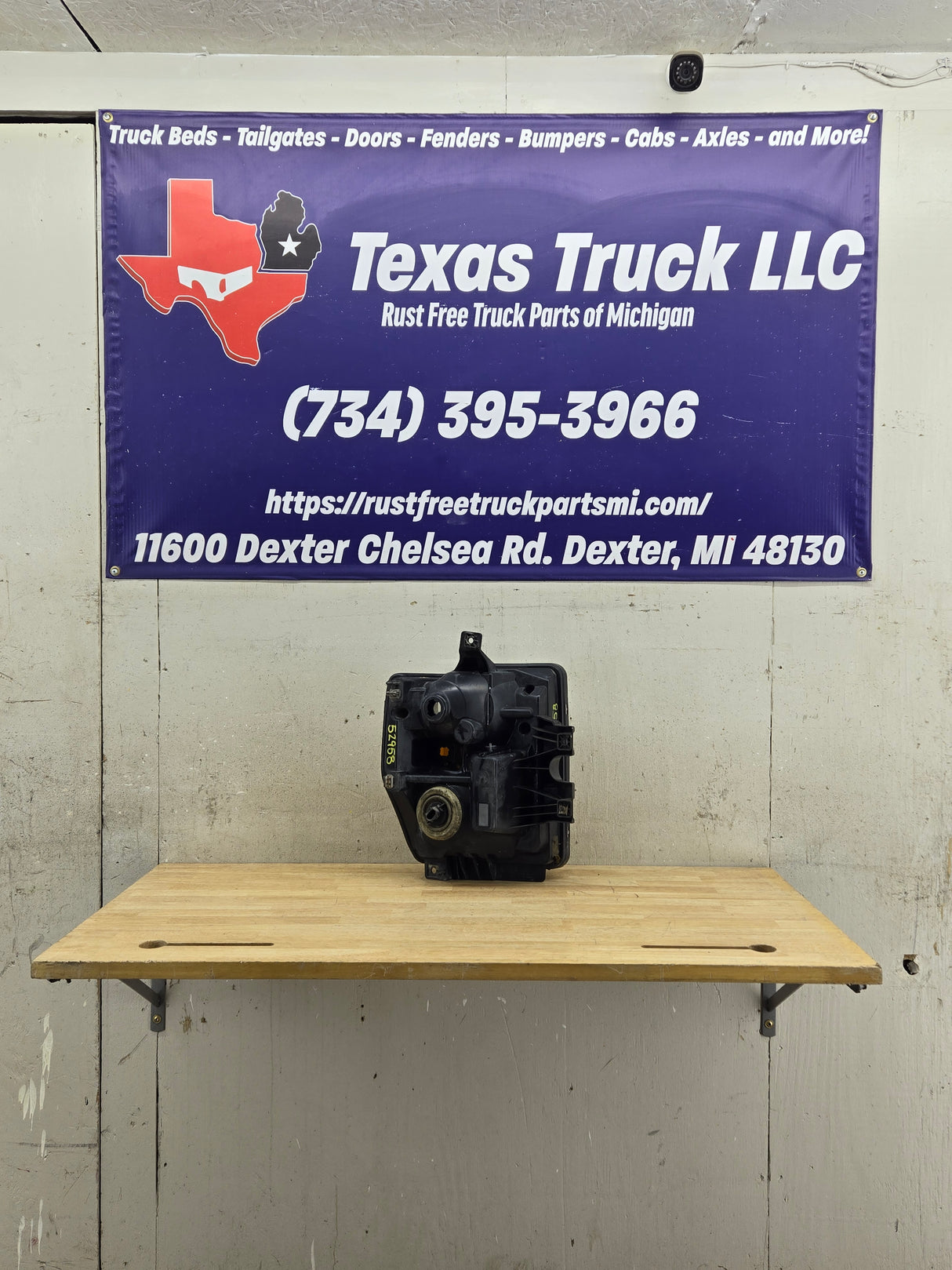 2008-2010 Ford Super Duty F250 F350 F450 F550 LH Driver Side Composite Head Light 44ZH-1849B 8C24-13006-A