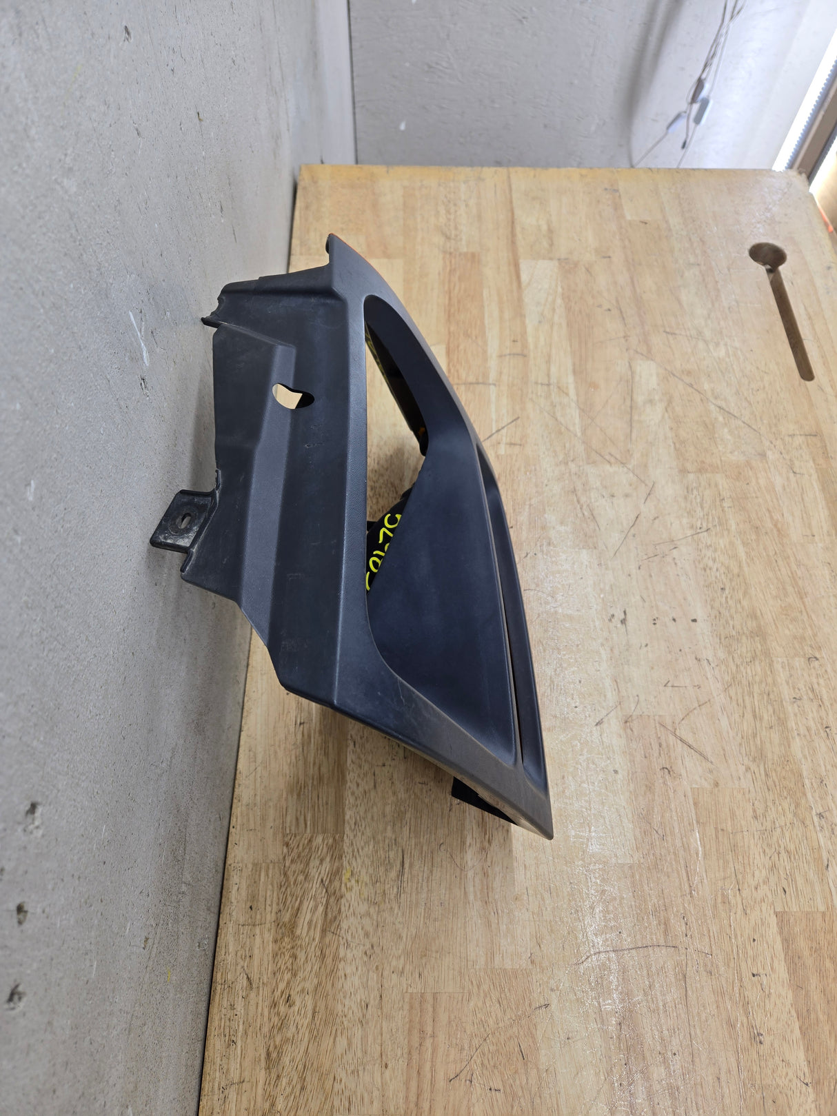 2005-2007 Ford Super Duty F250 F350 F450 F550 LH Left Driver Side Headlight Bezel Park Lamp Signal Corner Light 5C34-13B221-A