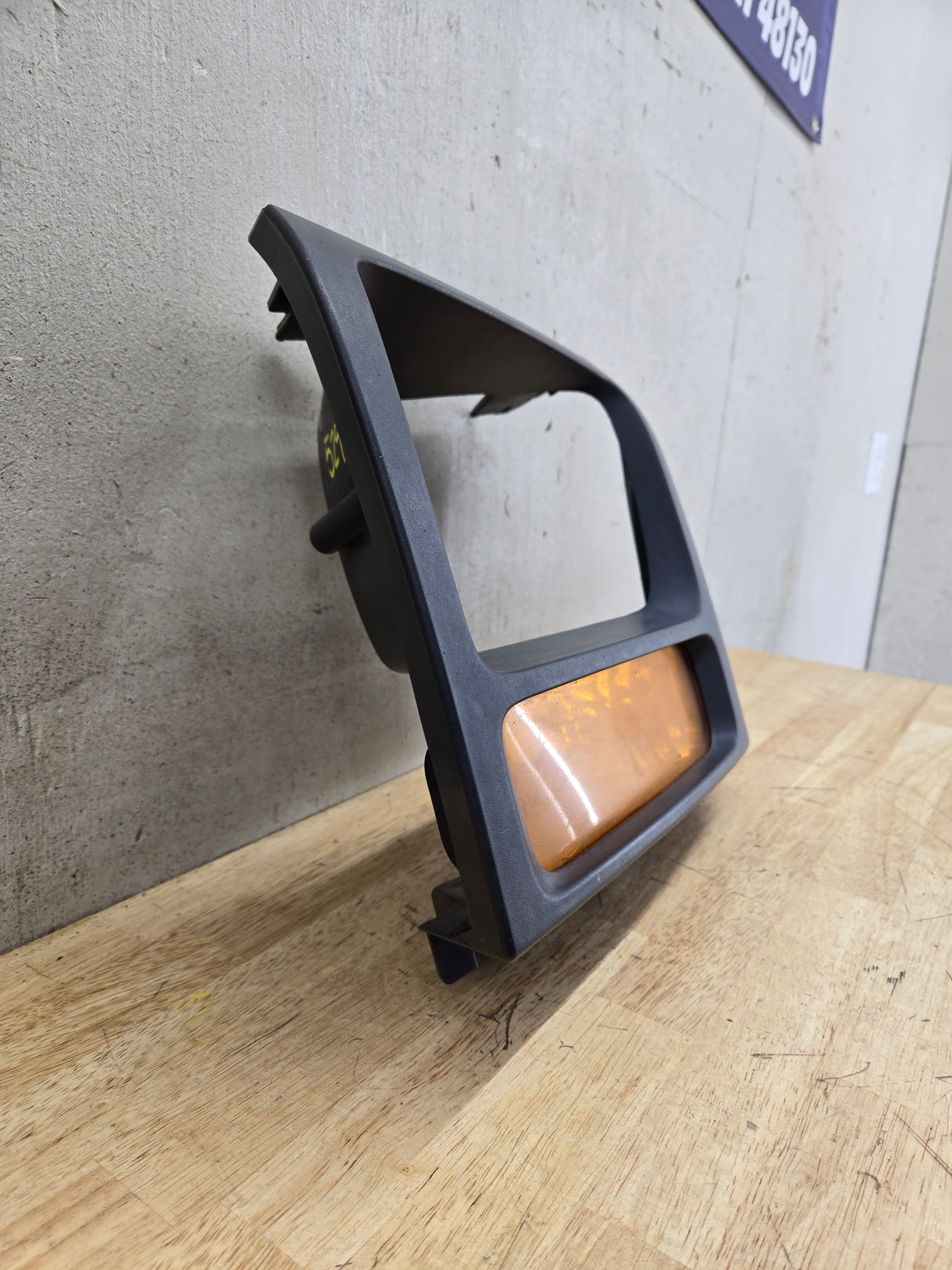 2005-2007 Ford Super Duty F250 F350 F450 F550 LH Left Driver Side Headlight Bezel Park Lamp Signal Corner Light 5C34-13B221-A