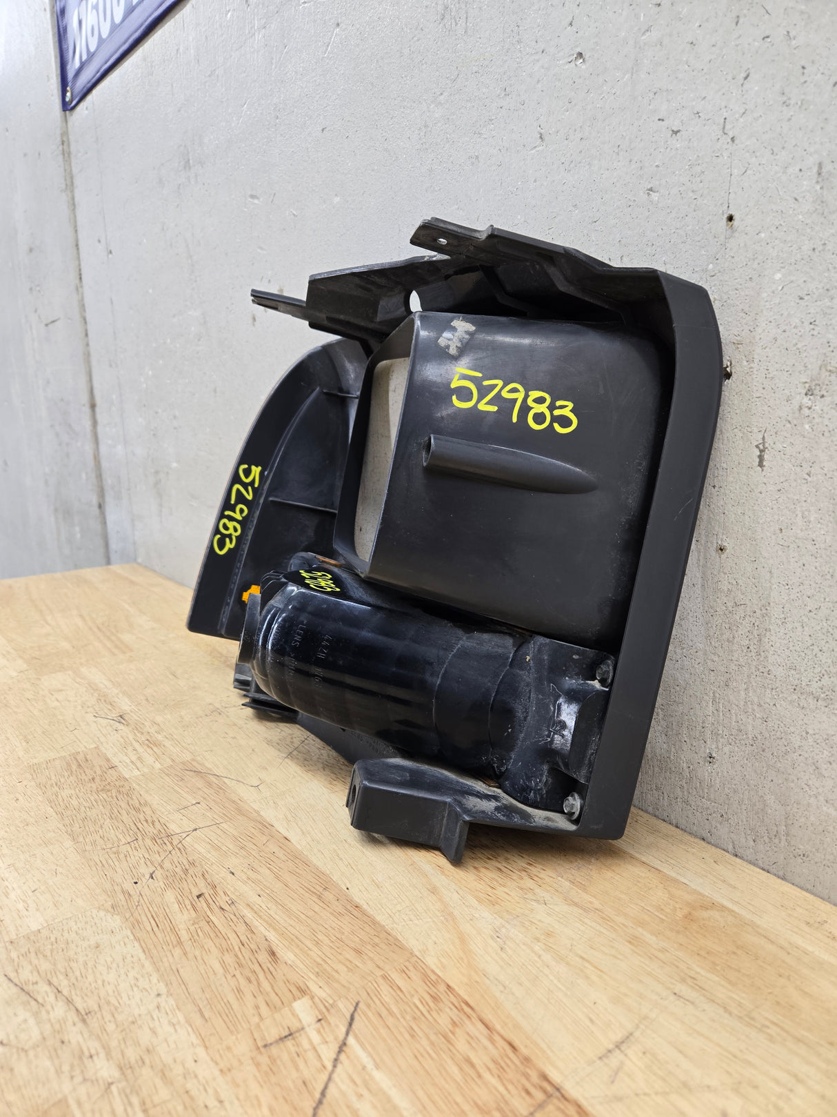 2005-2007 Ford Super Duty F250 F350 F450 F550 LH Left Driver Side Headlight Bezel Park Lamp Signal Corner Light 5C34-13B221-A