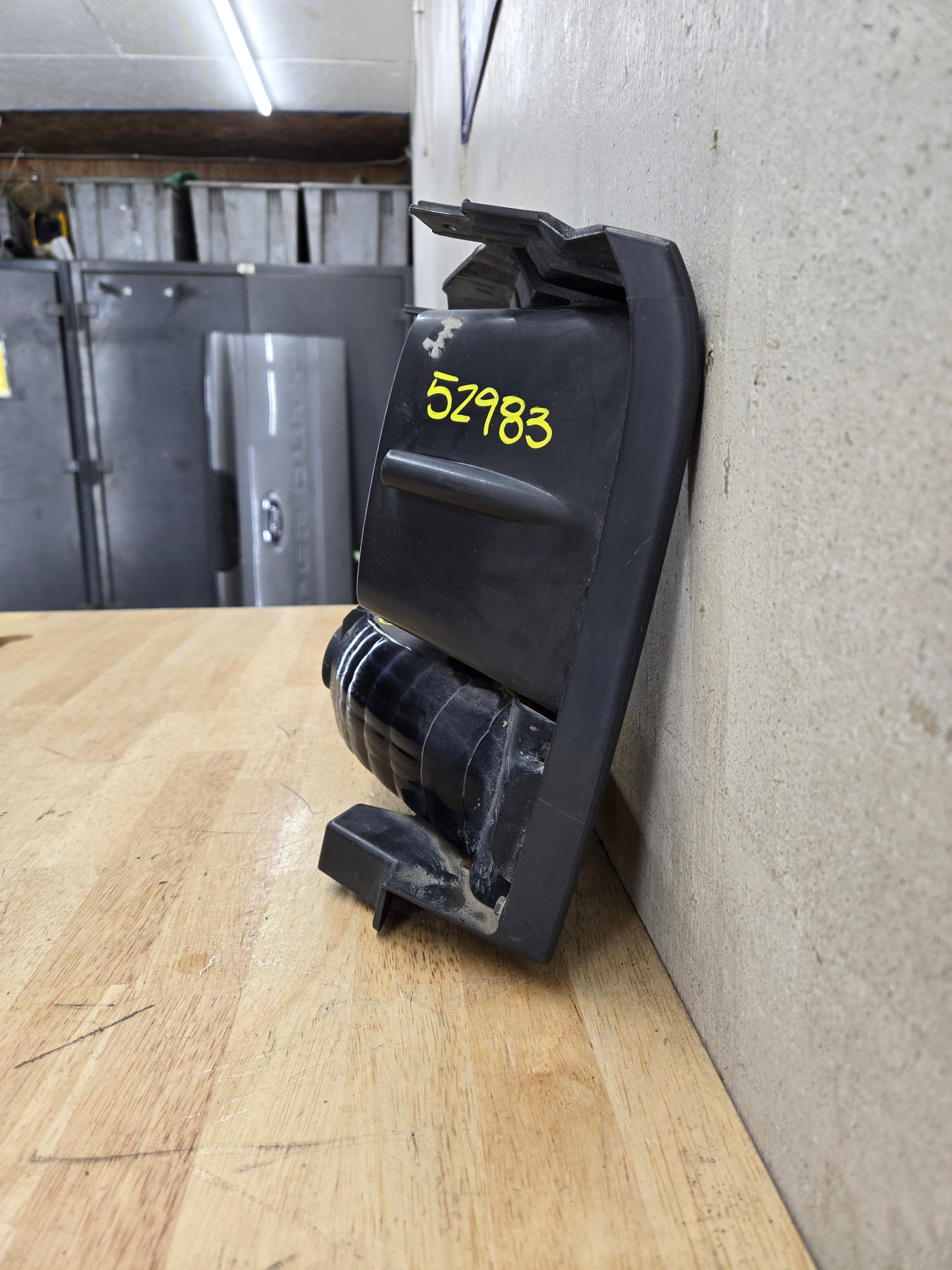 2005-2007 Ford Super Duty F250 F350 F450 F550 LH Left Driver Side Headlight Bezel Park Lamp Signal Corner Light 5C34-13B221-A