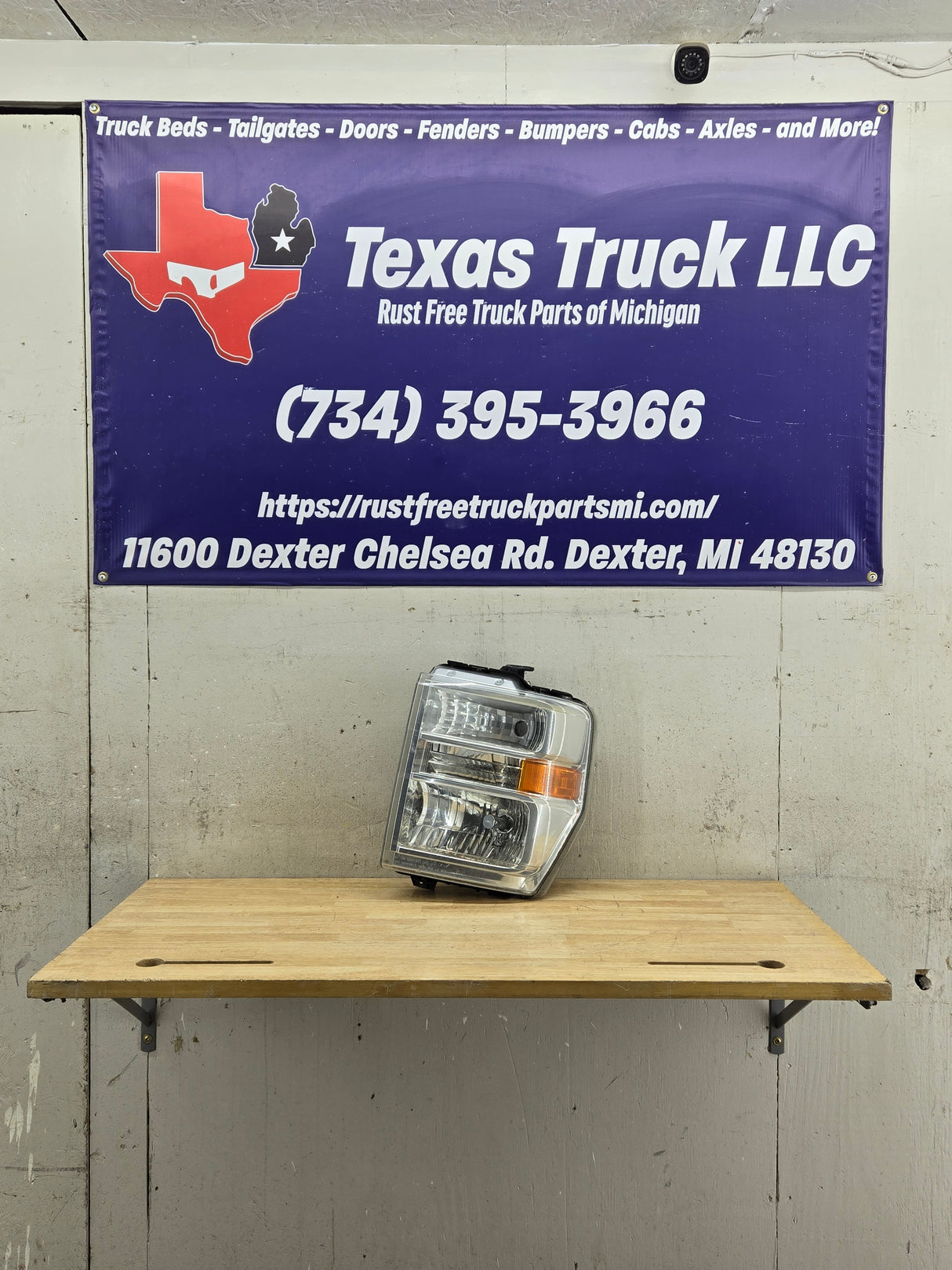 2008-2010 Ford Super Duty F250 F350 F450 F550 LH Driver Side Composite Head Light 44ZH-1849B 8C24-13006-A