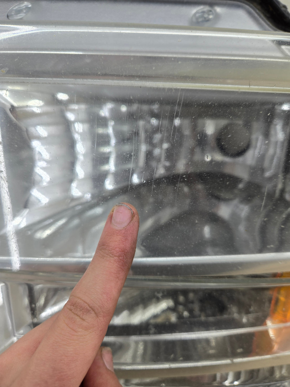 2008-2010 Ford Super Duty F250 F350 F450 F550 LH Driver Side Composite Head Light 44ZH-1849B 8C24-13006-A