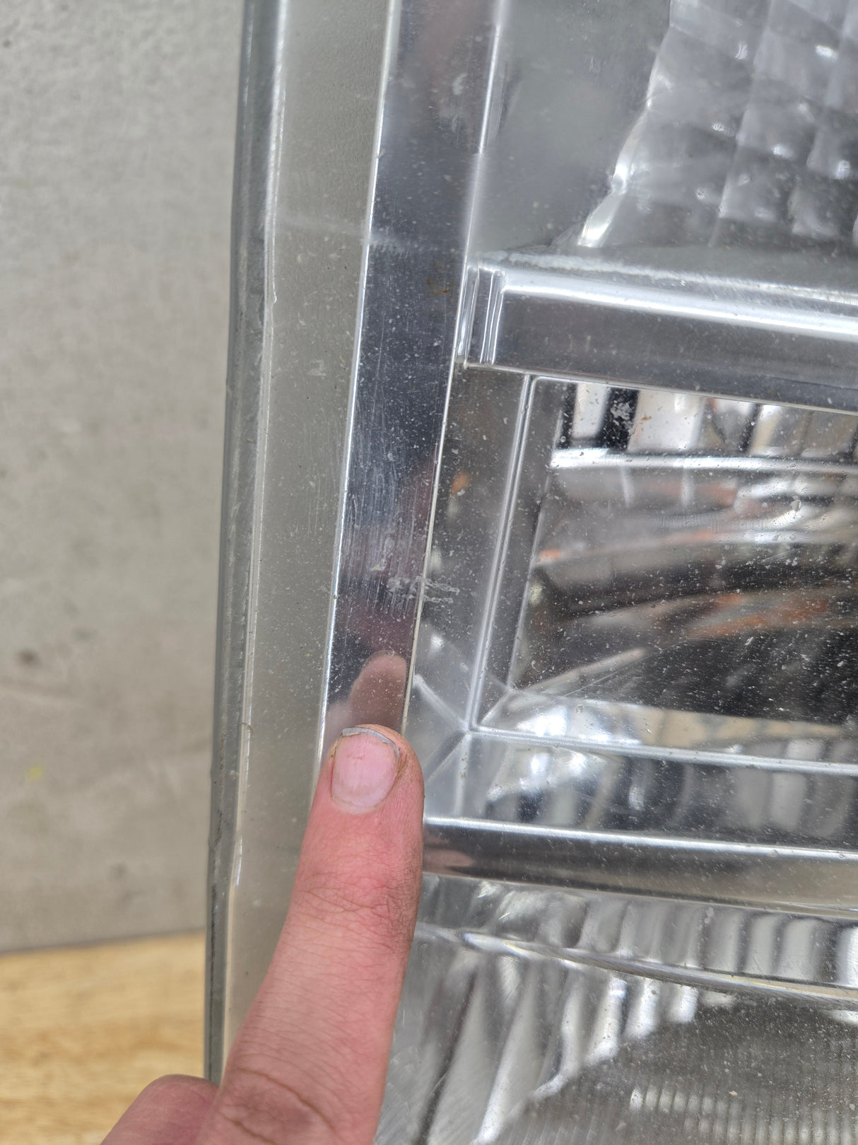 2008-2010 Ford Super Duty F250 F350 F450 F550 LH Driver Side Composite Head Light 44ZH-1849B 8C24-13006-A