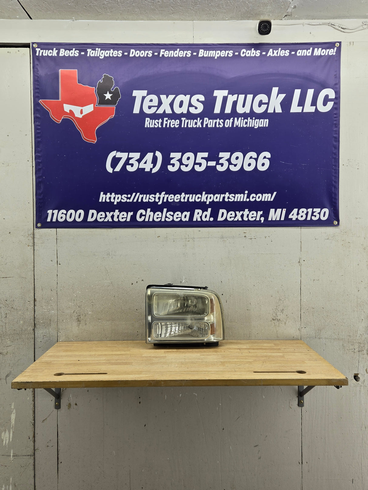 2005-2007 Ford Super Duty F250 F350 F450 F550 LH Left Driver Side Composite Head Light 5C34-13006-A