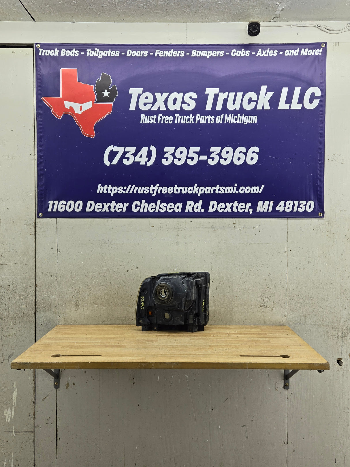 2005-2007 Ford Super Duty F250 F350 F450 F550 LH Left Driver Side Composite Head Light 5C34-13006-A