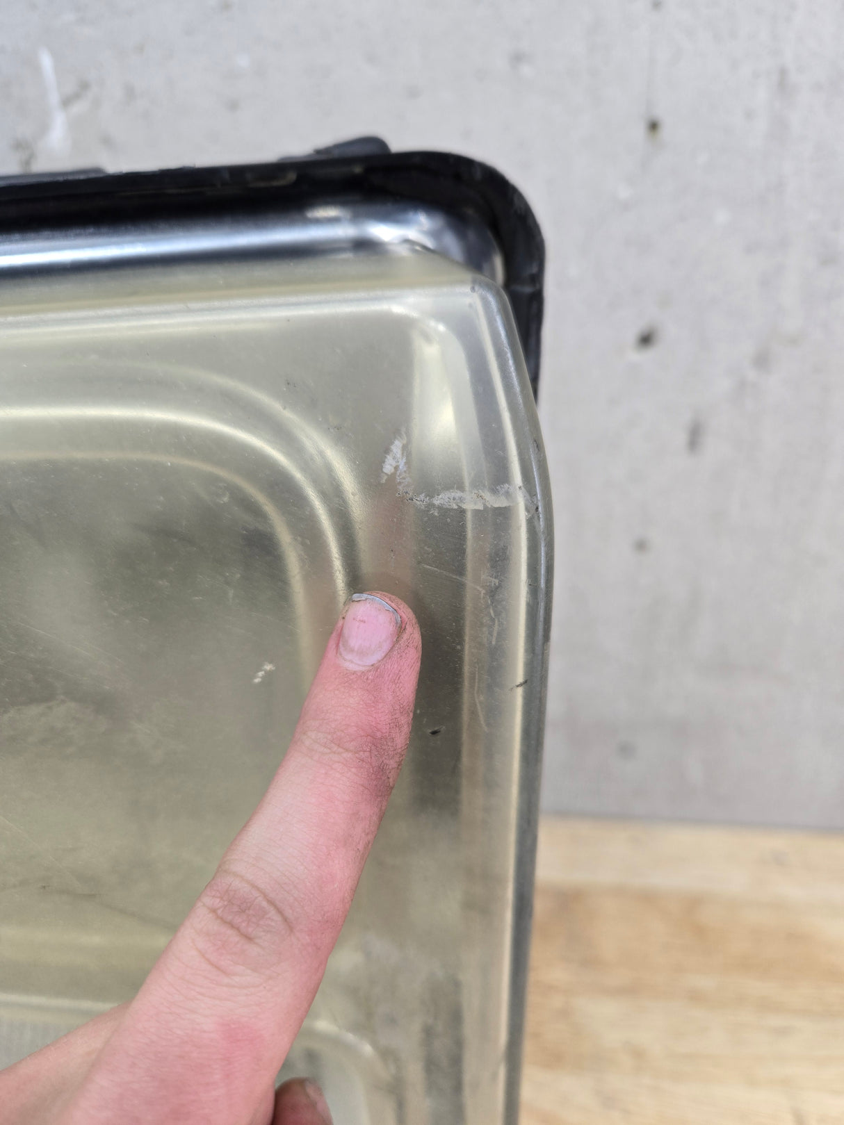 2005-2007 Ford Super Duty F250 F350 F450 F550 RH Passenger Side Composite Head Light 5C34-13006-A