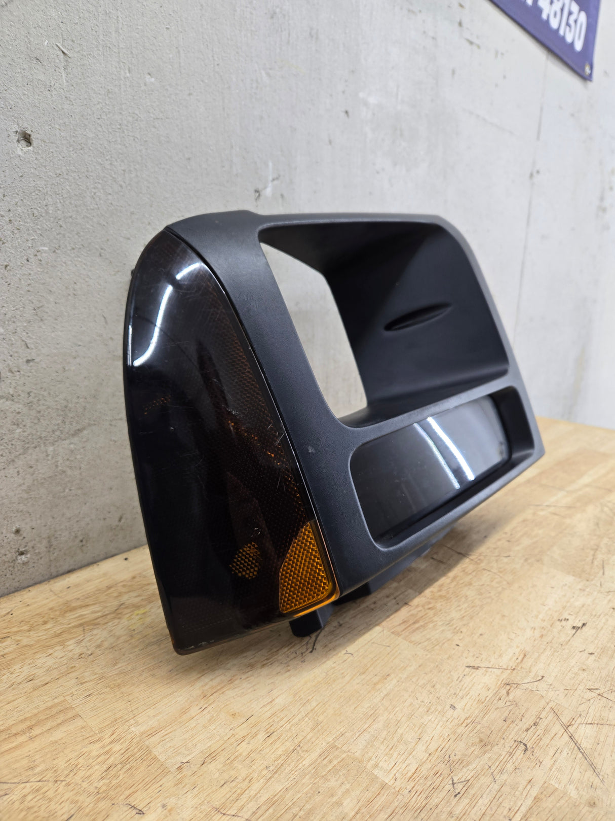 2005-2007 Ford Super Duty F250 F350 F450 F550 RH Right Passenger Headlight Bezel Park Lamp Signal Corner Light 5C34-13B220-A