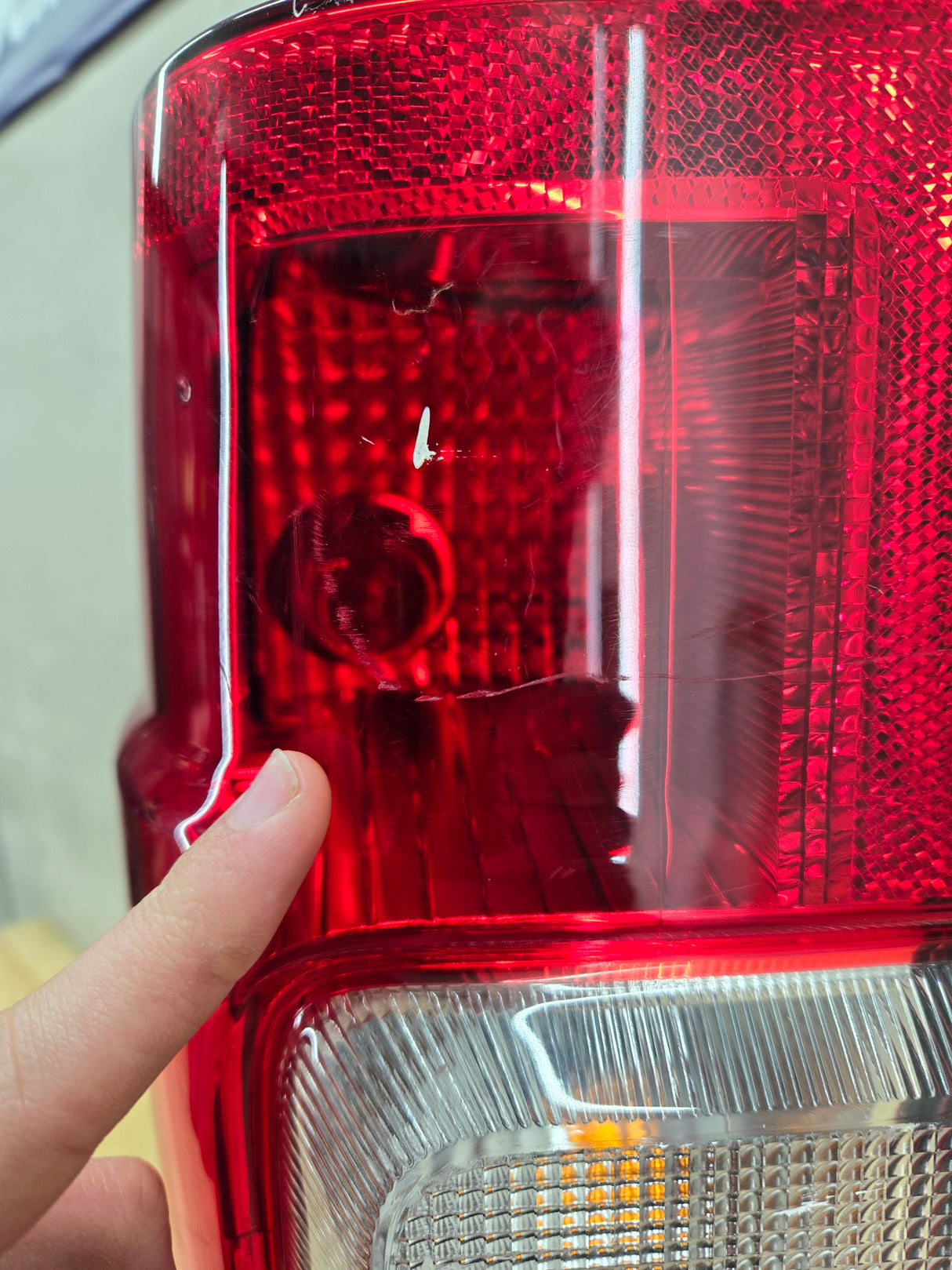 2020-2022 Ford Super Duty F250 F350 F450 F550 LH Driver Side Tail Light Halogen LC3B-13B505-AD