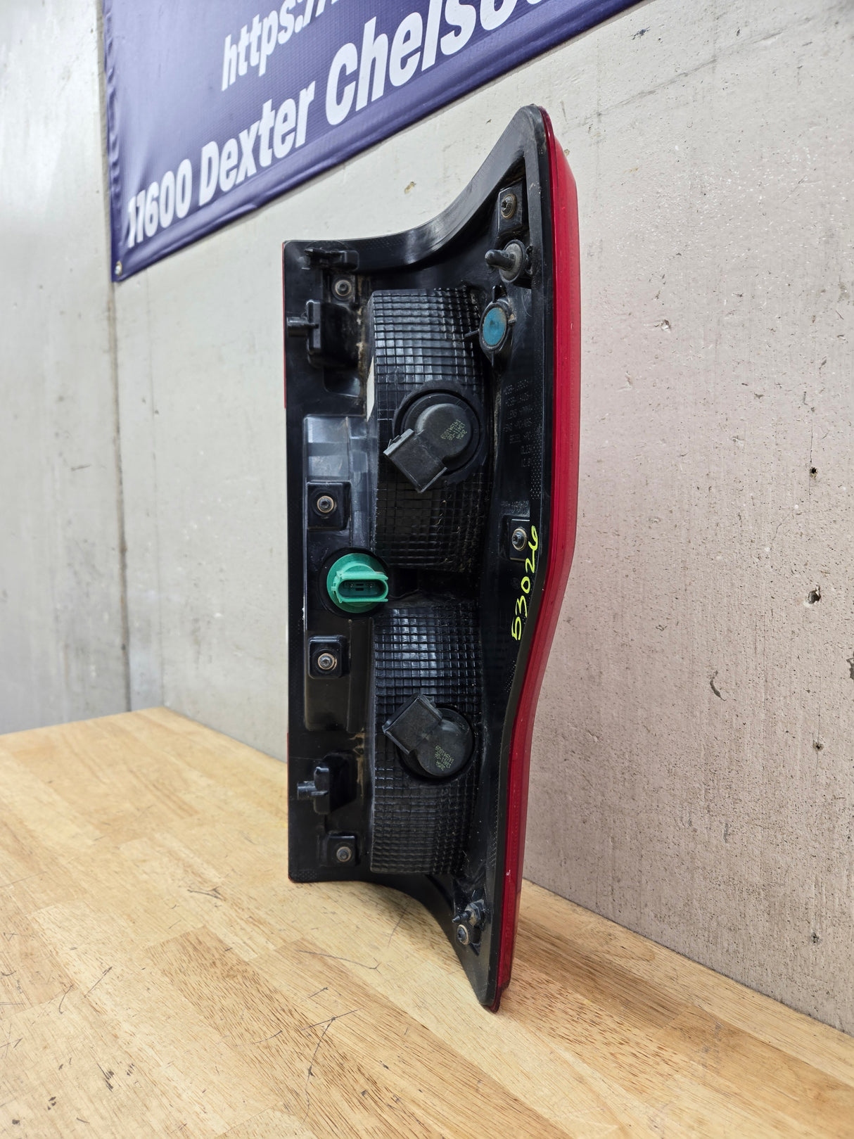 2017-2019 Ford Super Duty F250 F350 F450 F550 LH Driver Side Tail Light Halogen HC3B-13B505-AD