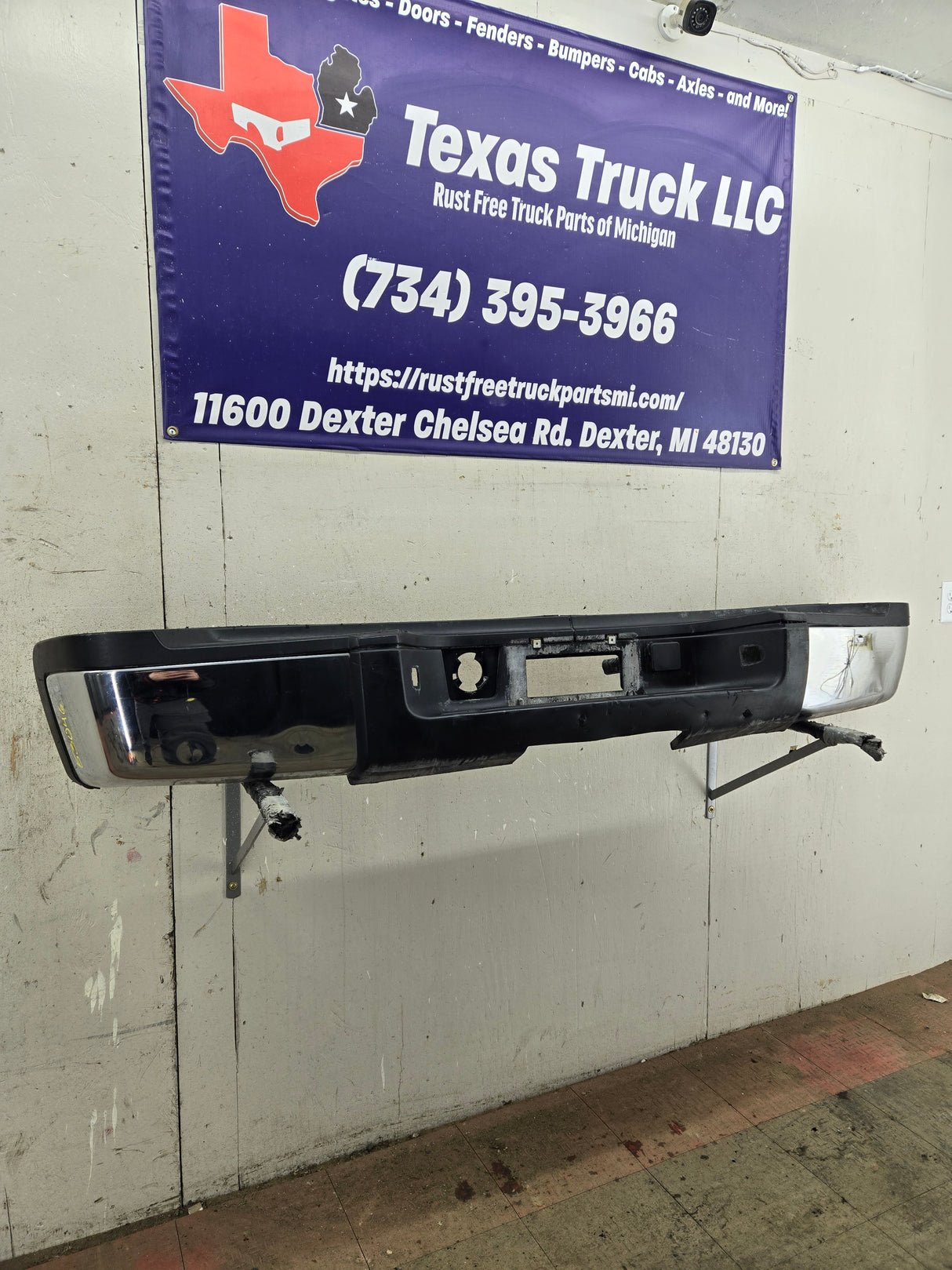 2011-2014 Chevrolet Silverado / GMC Sierra 2500 3500 HD Rear Bumper