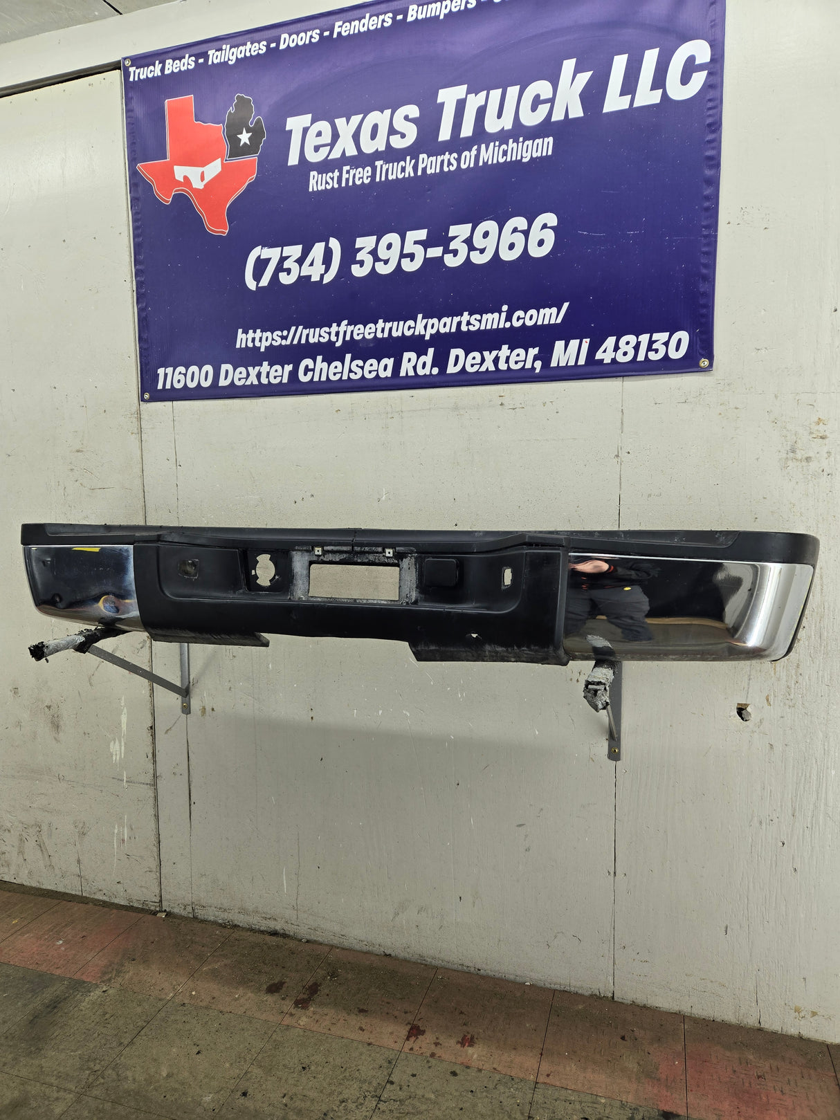 2011-2014 Chevrolet Silverado / GMC Sierra 2500 3500 HD Rear Bumper