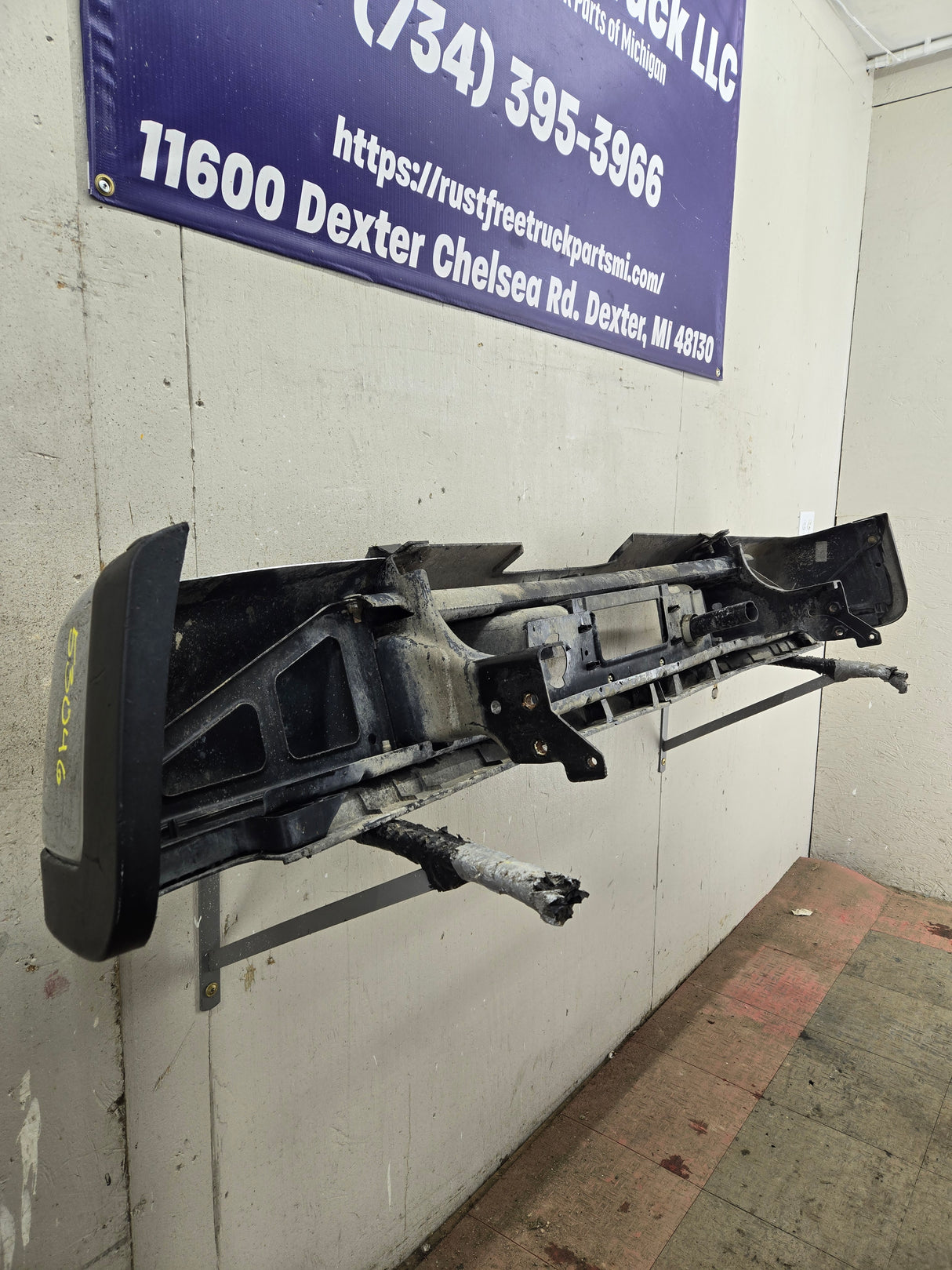 2011-2014 Chevrolet Silverado / GMC Sierra 2500 3500 HD Rear Bumper