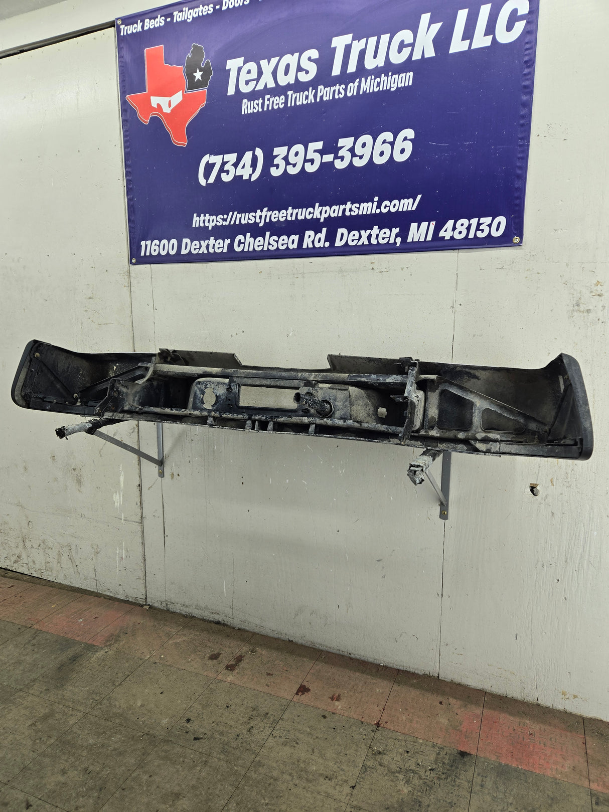 2011-2014 Chevrolet Silverado / GMC Sierra 2500 3500 HD Rear Bumper