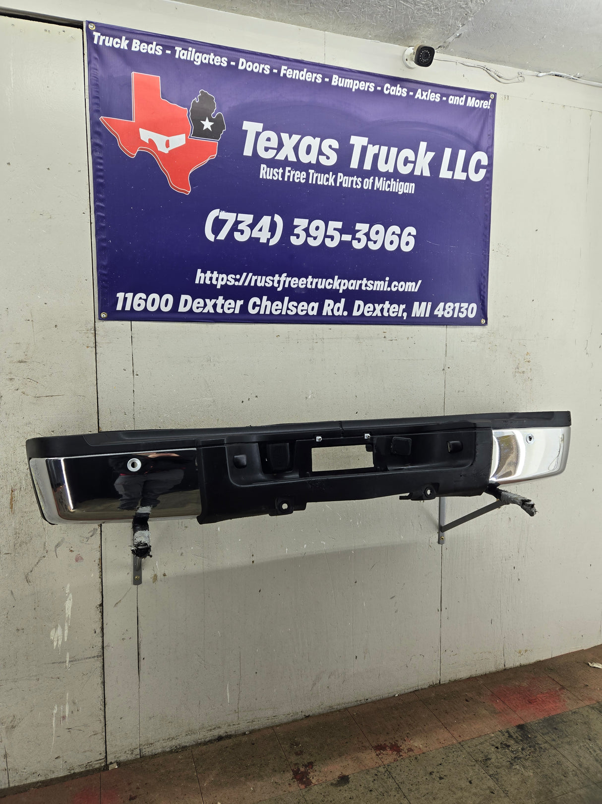 2011-2014 Chevrolet Silverado / GMC Sierra 2500 3500 HD Rear Bumper
