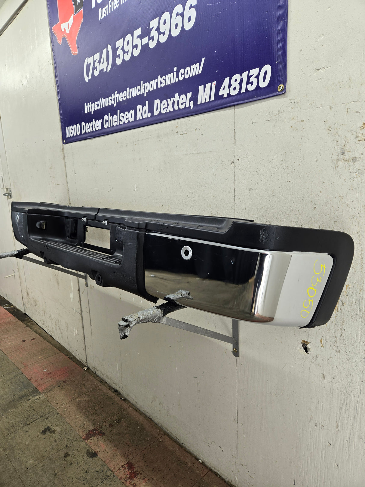 2011-2014 Chevrolet Silverado / GMC Sierra 2500 3500 HD Rear Bumper