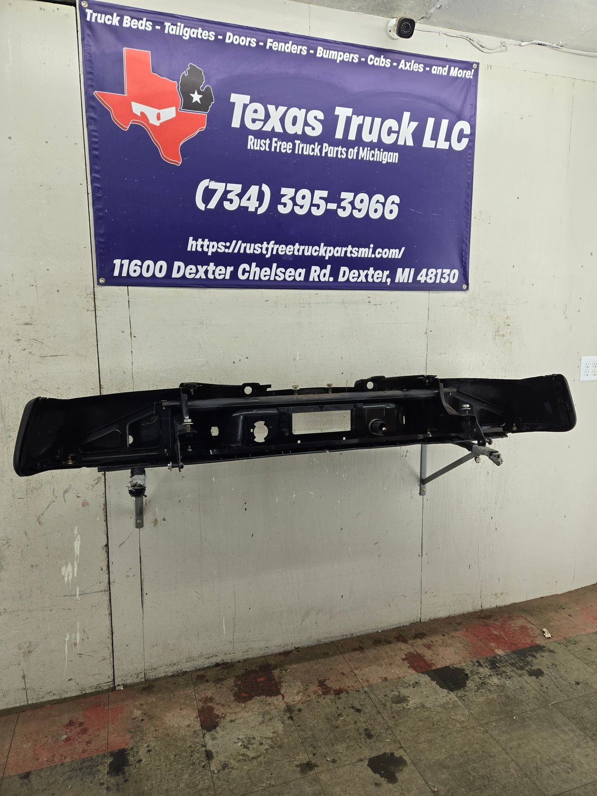 2011-2014 Chevrolet Silverado / GMC Sierra 1500 Rear Bumper
