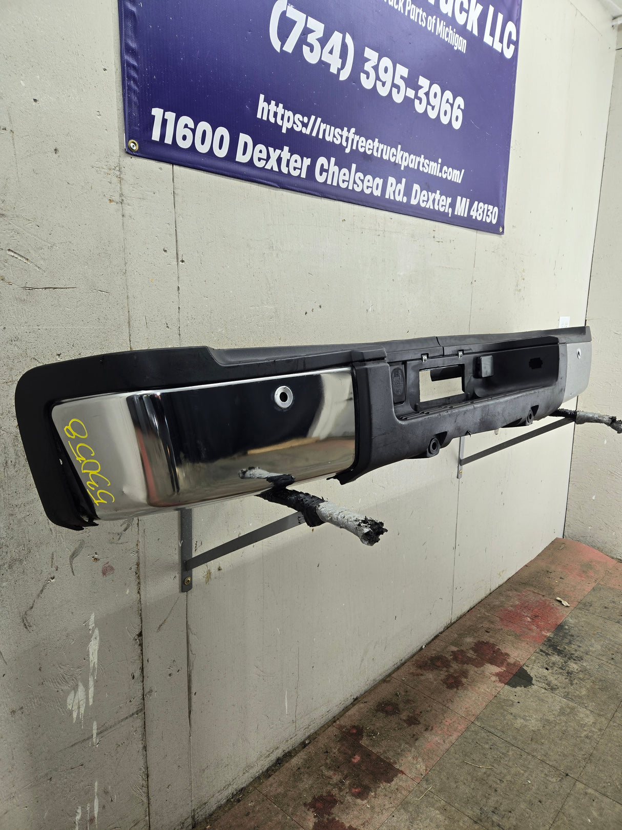 2011-2014 Chevrolet Silverado / GMC Sierra 2500 3500 HD Rear Bumper