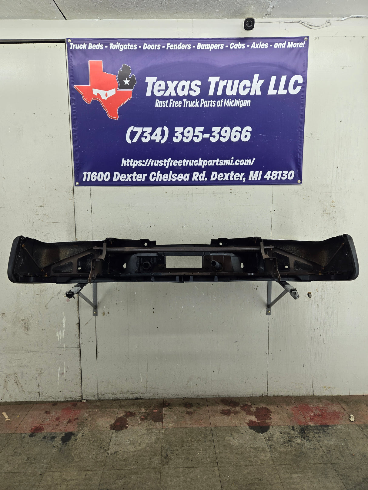 2011-2014 Chevrolet Silverado / GMC Sierra 2500 3500 HD Rear Bumper
