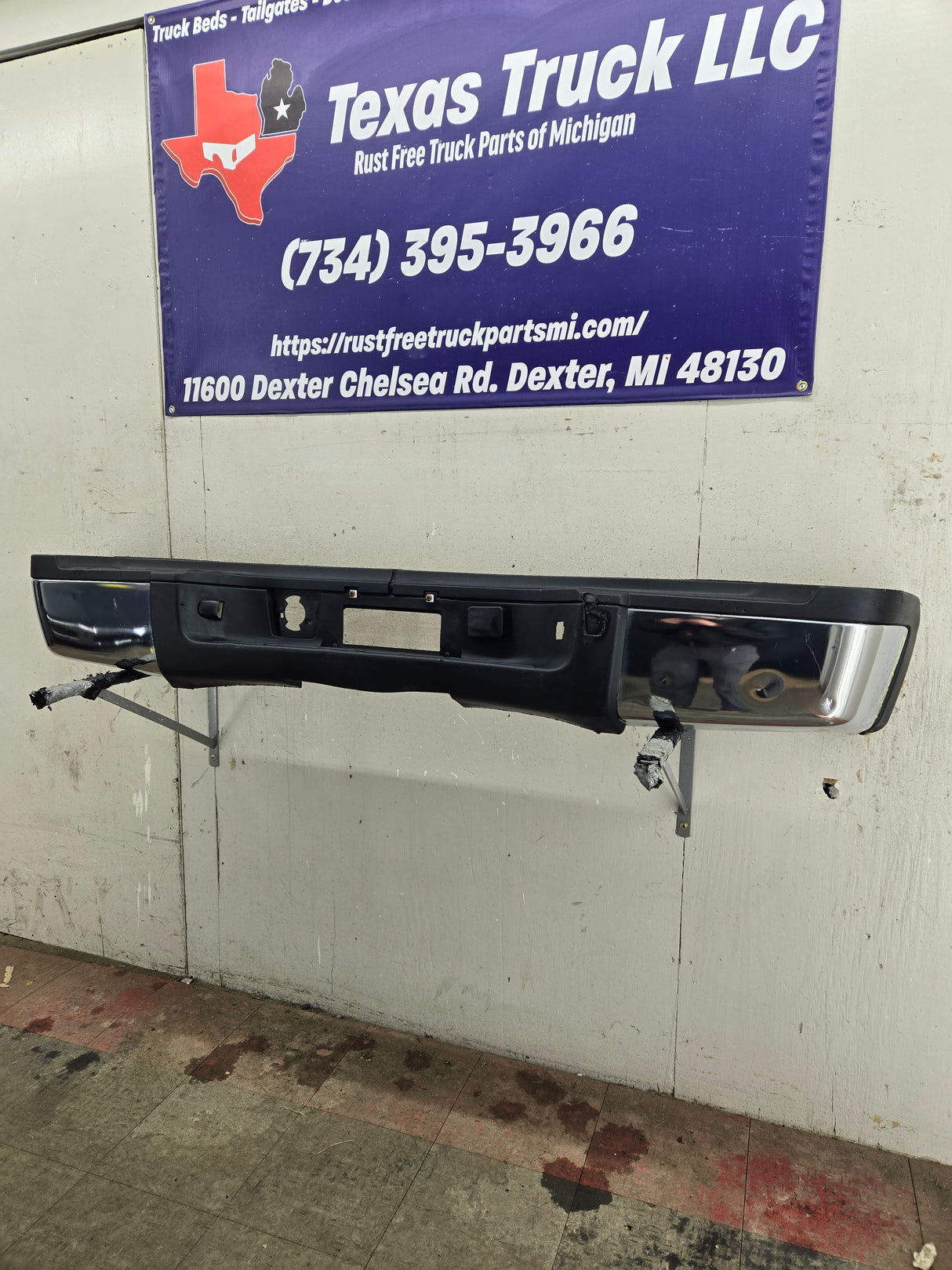 2007-2010 Chevrolet Silverado / GMC Sierra 2500 3500 HD Rear Bumper