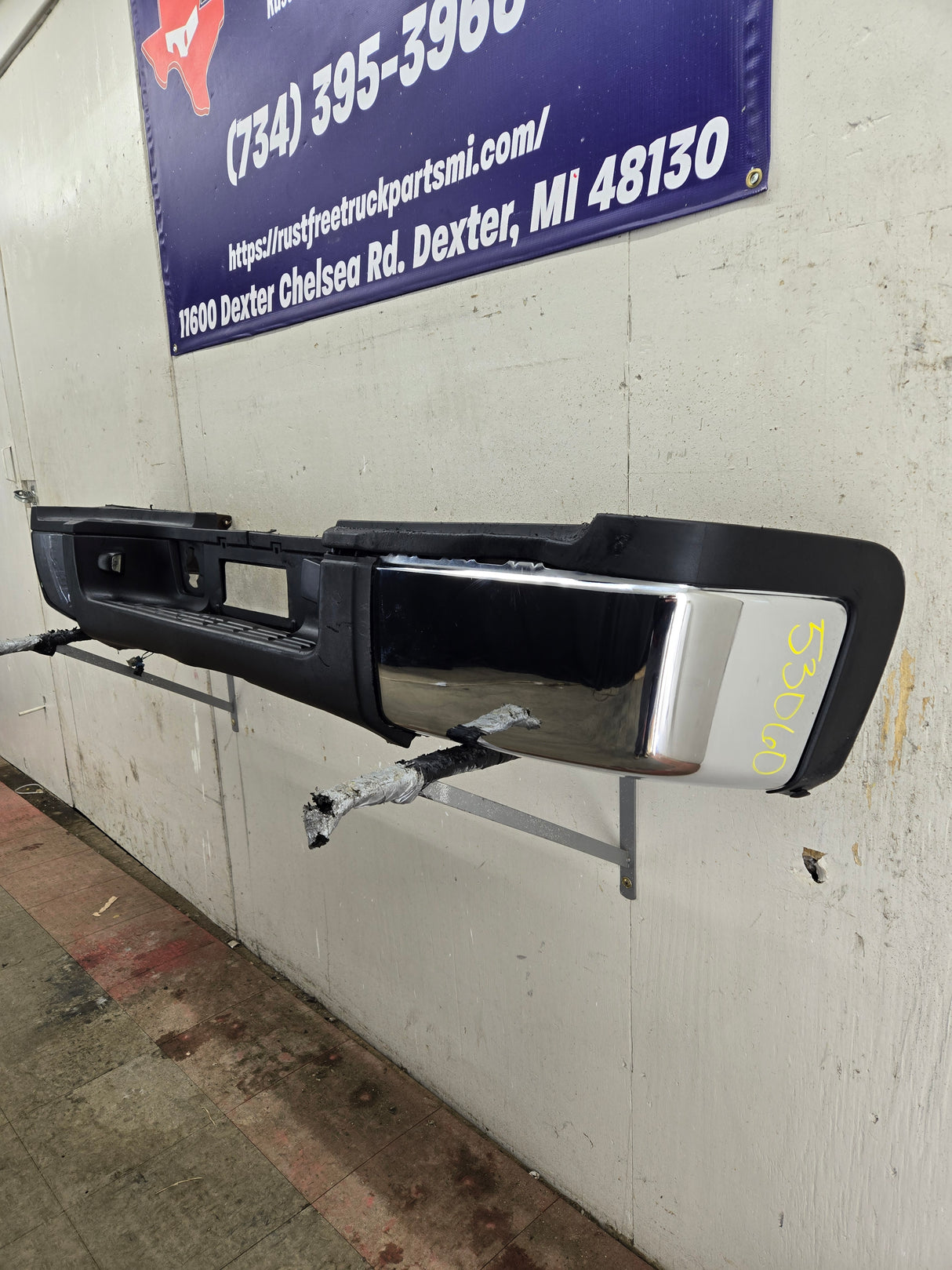 2011-2014 Chevrolet Silverado / GMC Sierra 2500 3500 HD Rear Bumper