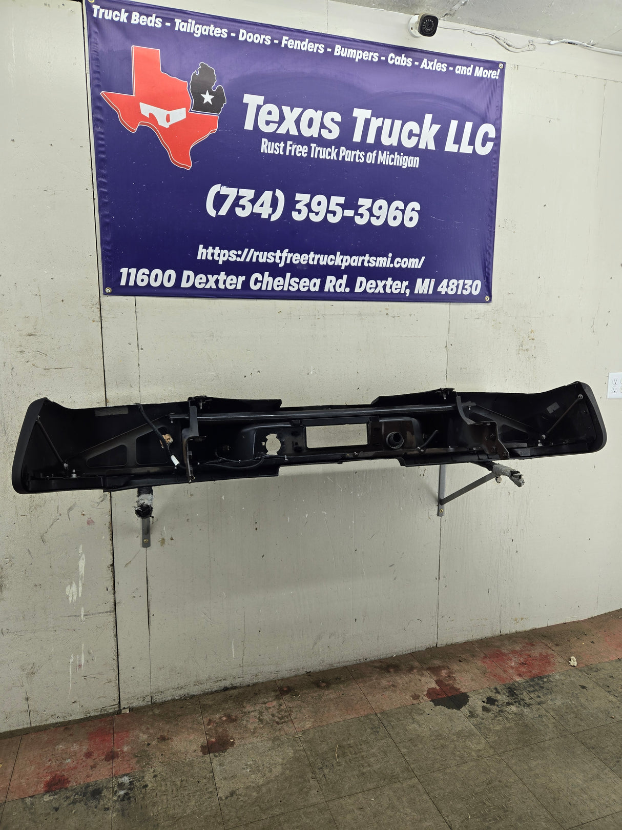2011-2014 Chevrolet Silverado / GMC Sierra 2500 3500 HD Rear Bumper