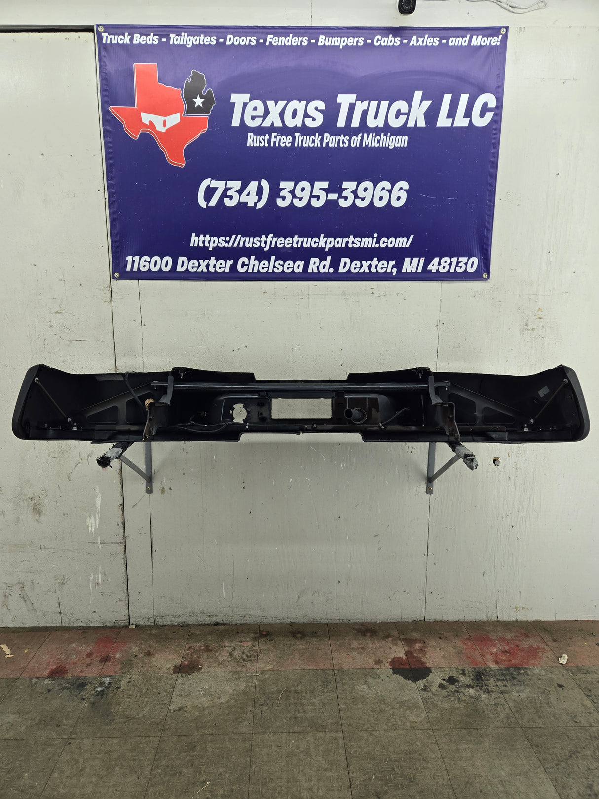 2011-2014 Chevrolet Silverado / GMC Sierra 2500 3500 HD Rear Bumper