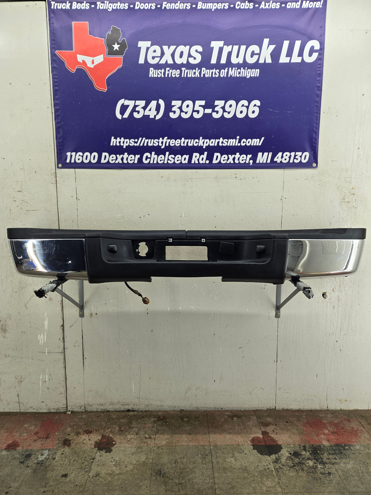 2011-2014 Chevrolet Silverado / GMC Sierra 2500 3500 HD Rear Bumper