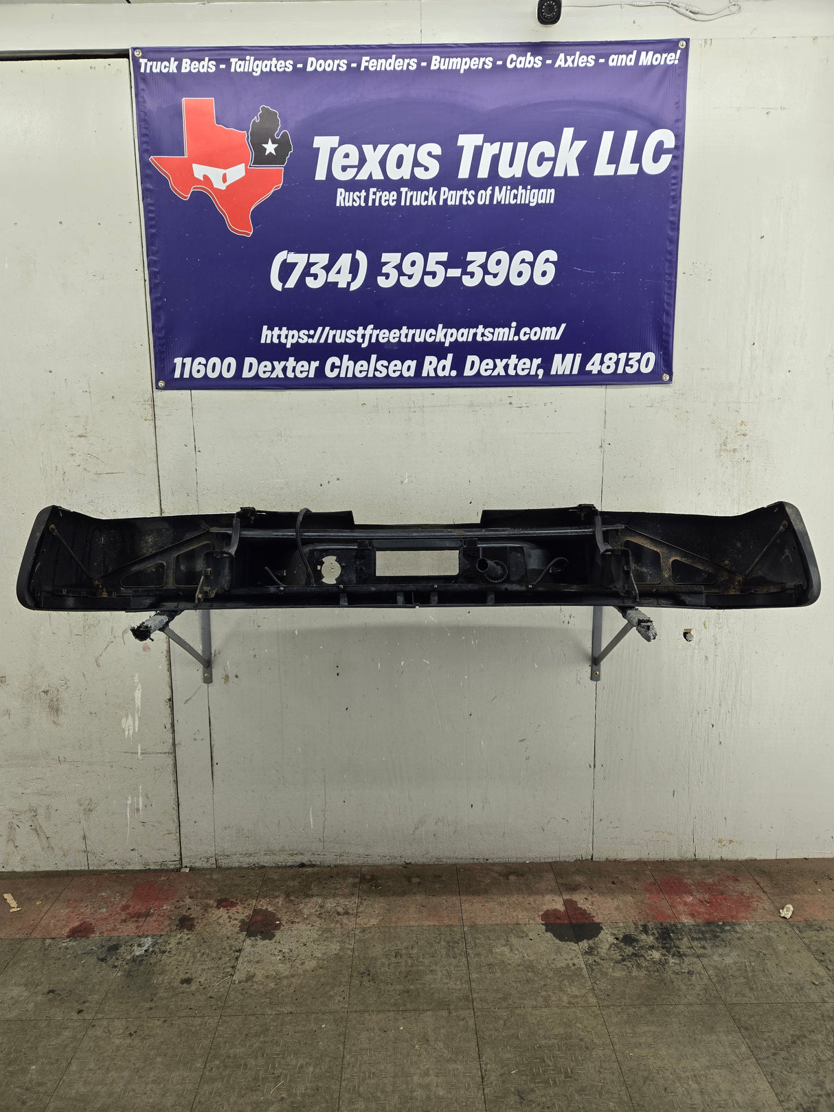 2011-2014 Chevrolet Silverado / GMC Sierra 2500 3500 HD Rear Bumper