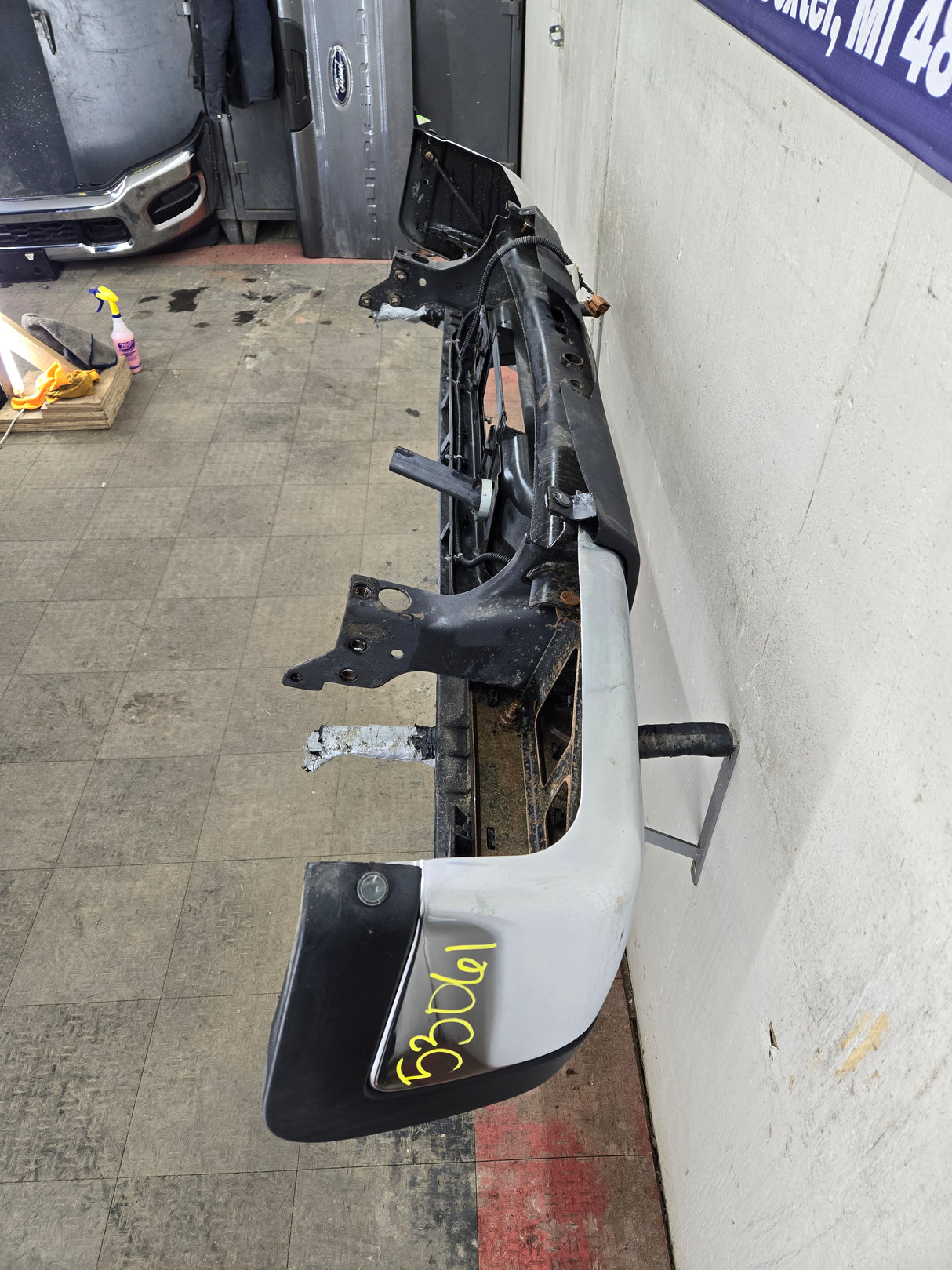 2011-2014 Chevrolet Silverado / GMC Sierra 2500 3500 HD Rear Bumper