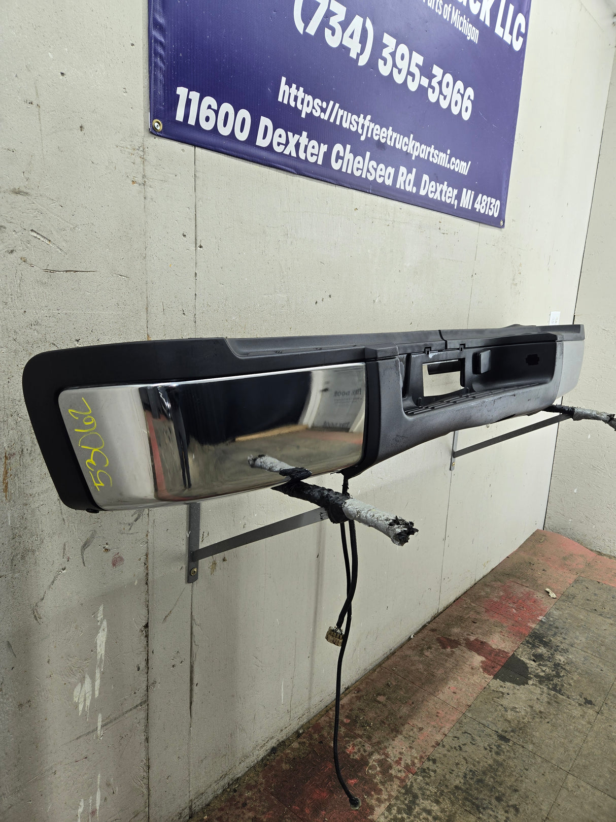 2007-2010 Chevrolet Silverado / GMC Sierra 2500 3500 HD Rear Bumper