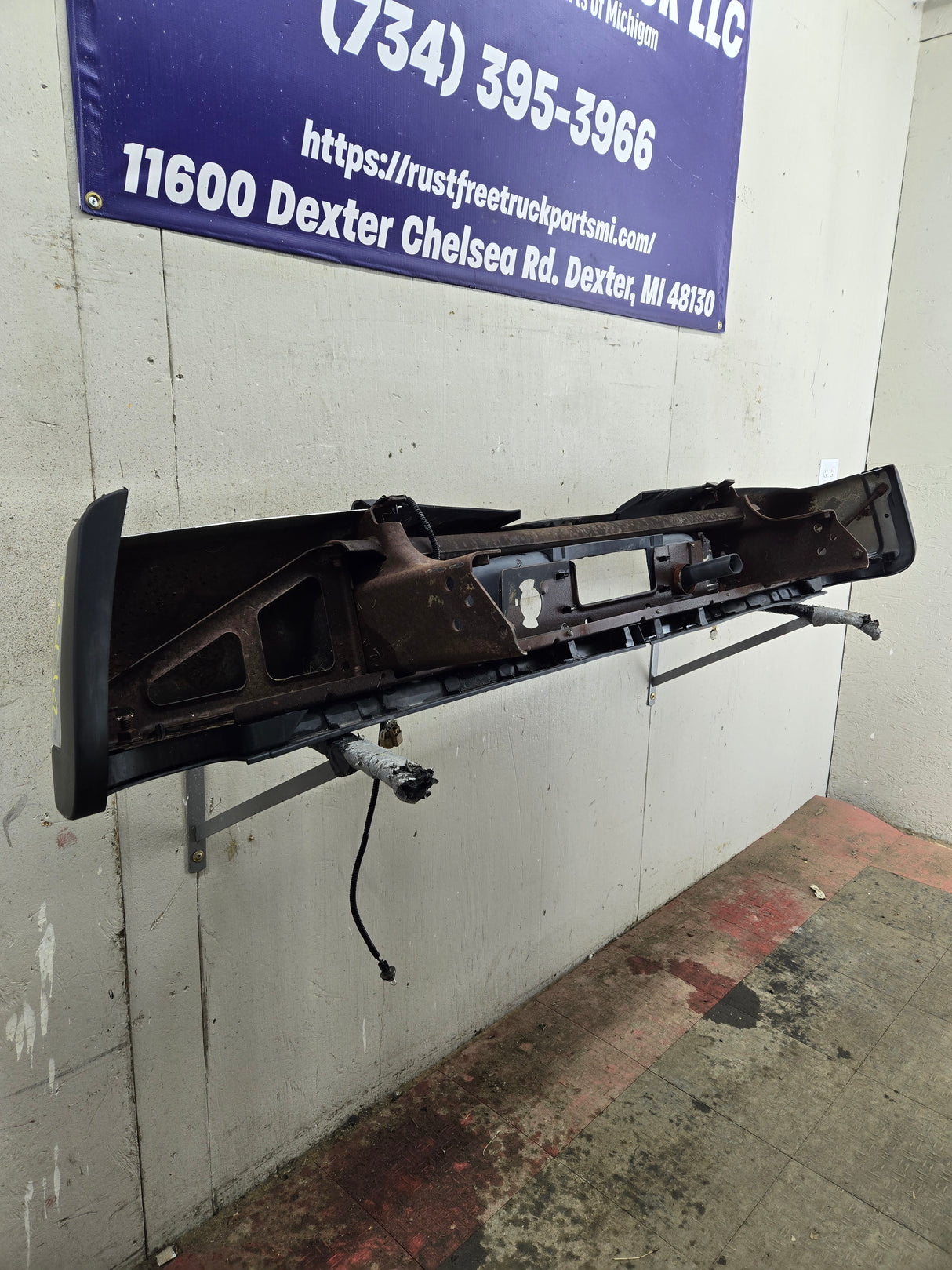 2007-2010 Chevrolet Silverado / GMC Sierra 2500 3500 HD Rear Bumper