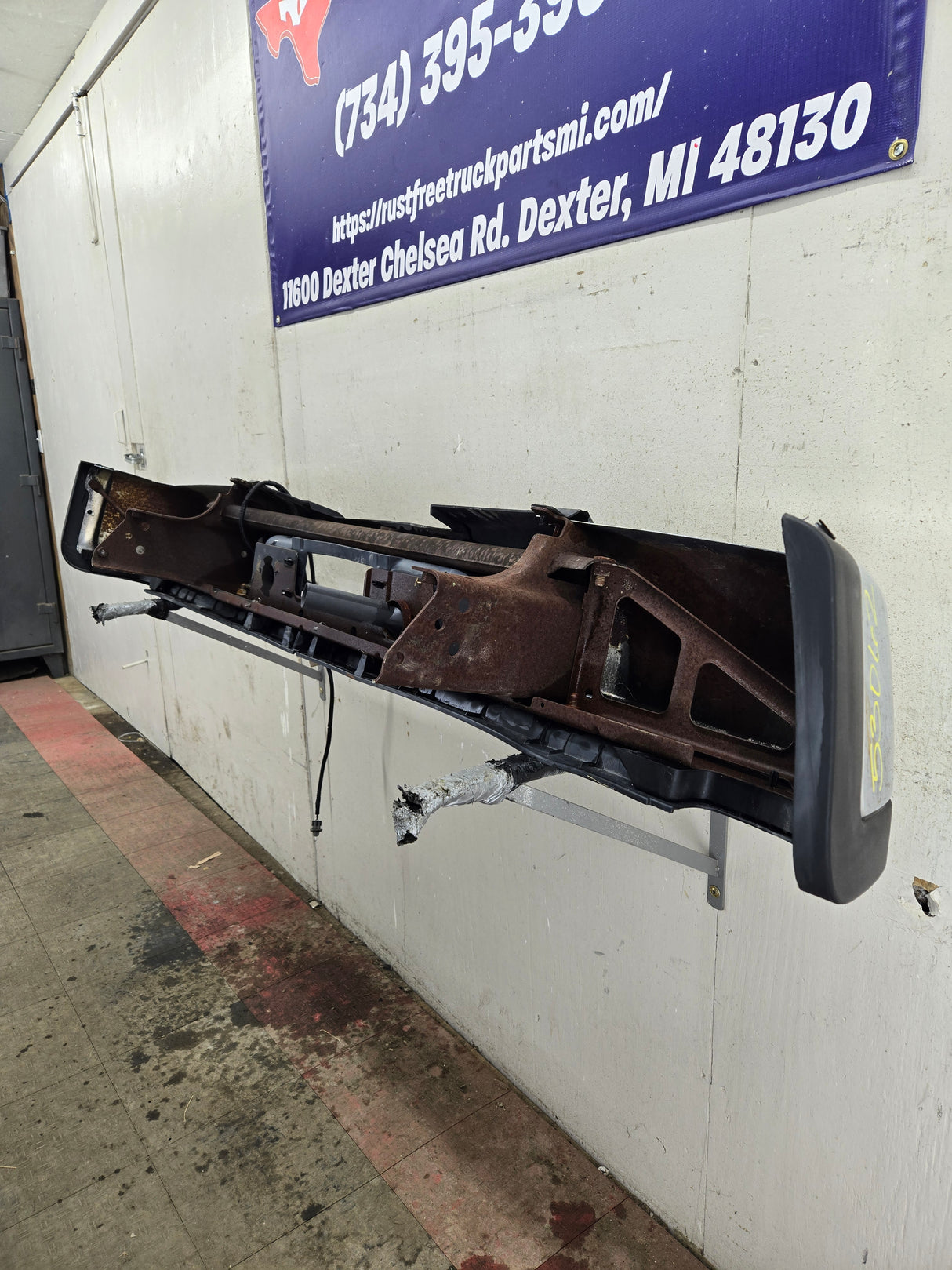 2007-2010 Chevrolet Silverado / GMC Sierra 2500 3500 HD Rear Bumper