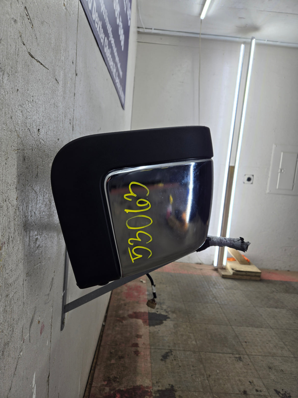 2011-2014 Chevrolet Silverado / GMC Sierra 2500 3500 HD Rear Bumper