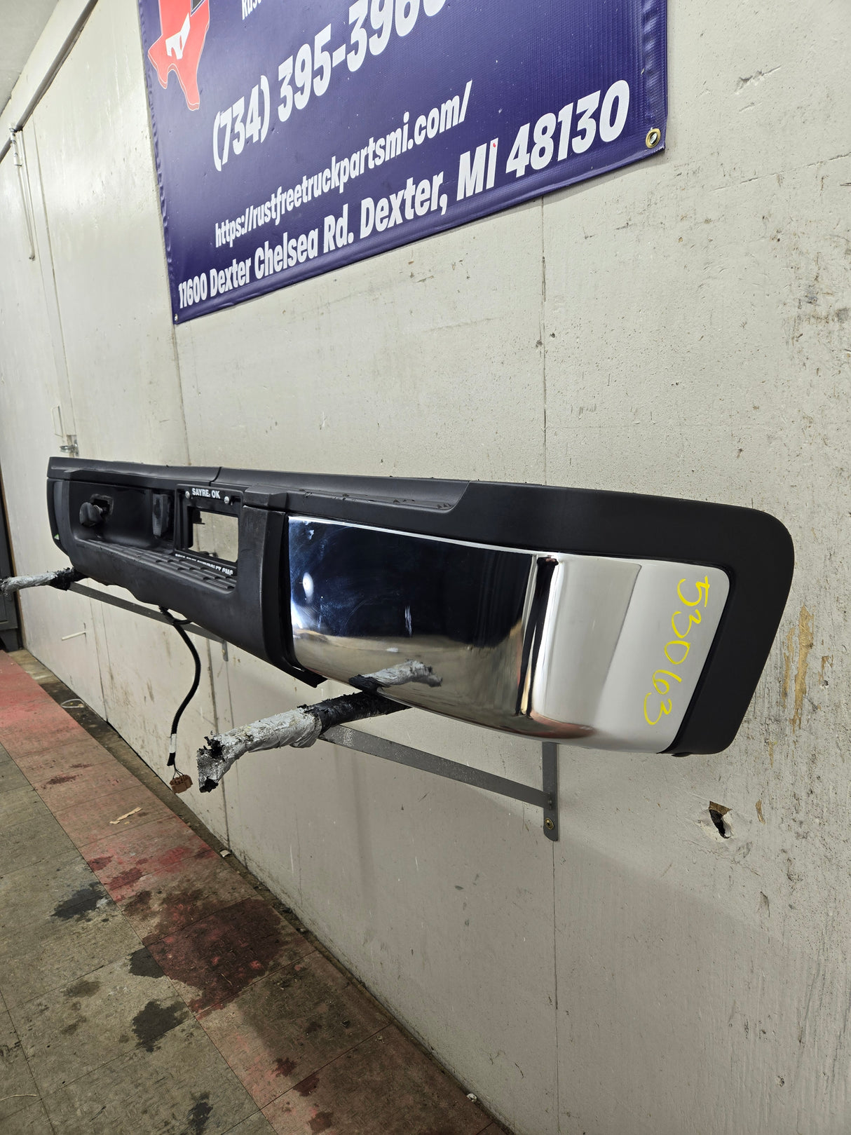 2011-2014 Chevrolet Silverado / GMC Sierra 2500 3500 HD Rear Bumper