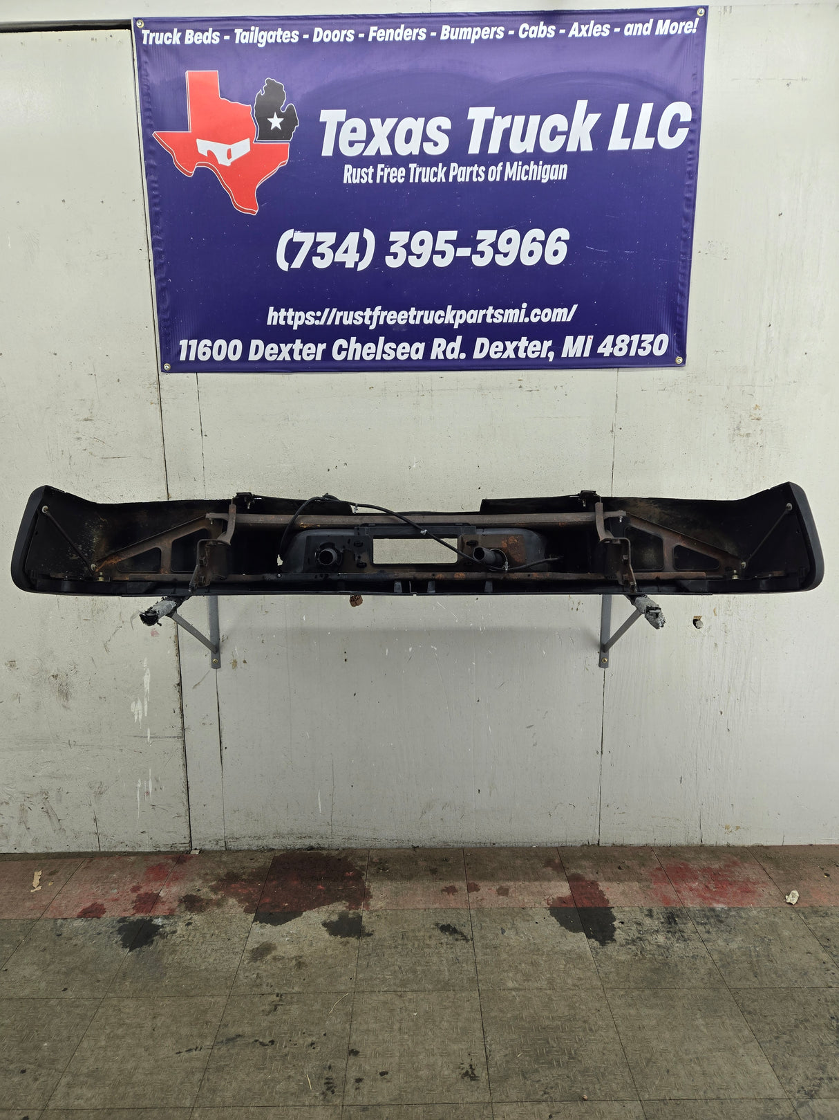 2011-2014 Chevrolet Silverado / GMC Sierra 2500 3500 HD Rear Bumper