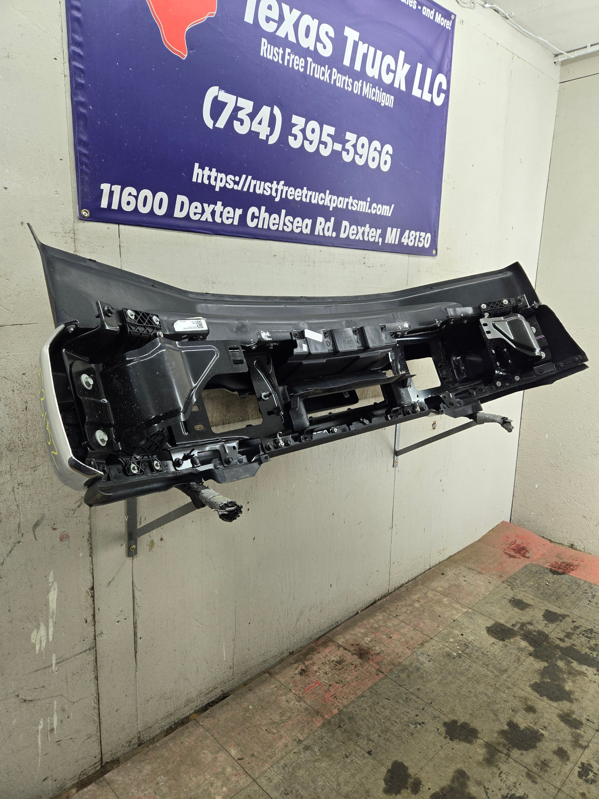 2023-2025 Ford Super Duty F250 F350 Front Bumper