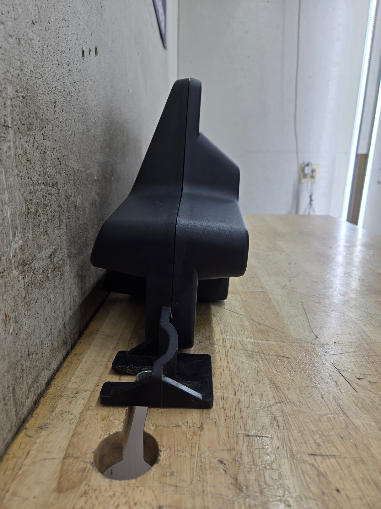 2008-2010 Ford Super Duty F250 F350 Rear Speaker/Subwoofer WITH AMP 9C3T-18C804-AA3GAX OEM