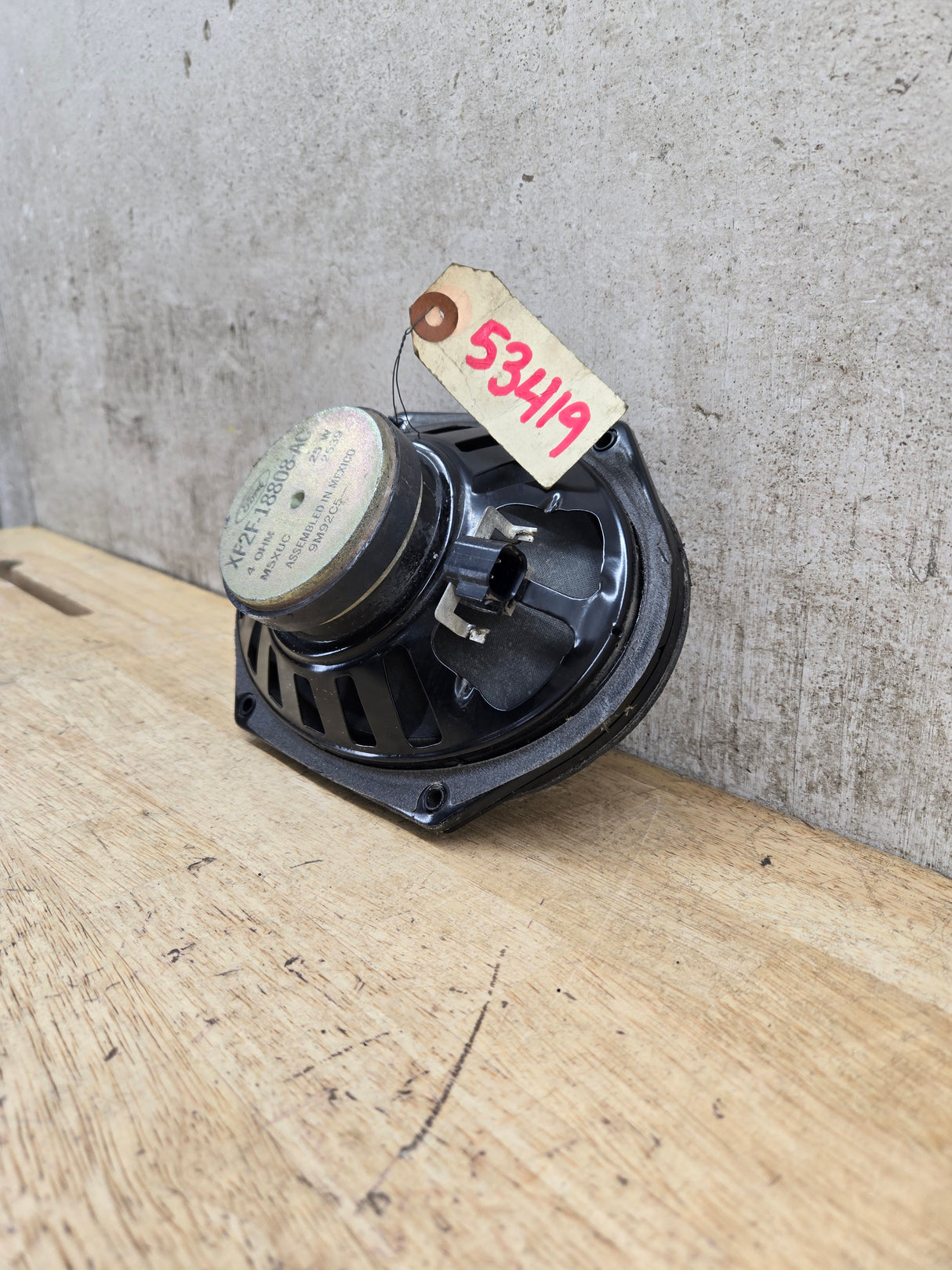 1999-2007 Ford Super Duty F150 F250 F350 F450 F550 Door Speaker XF2F-18808-AC