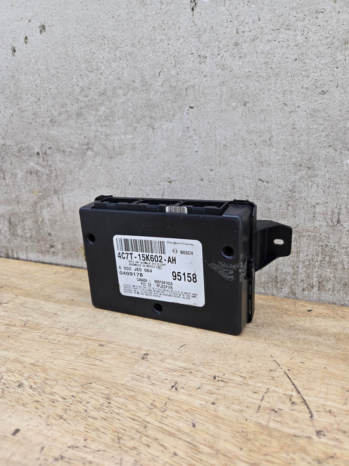 2004-2007 Ford Super Duty Anti-Theft VSM Keyless Body Computer Module 4C7T-15K602-AH F250 F350 F450 F550