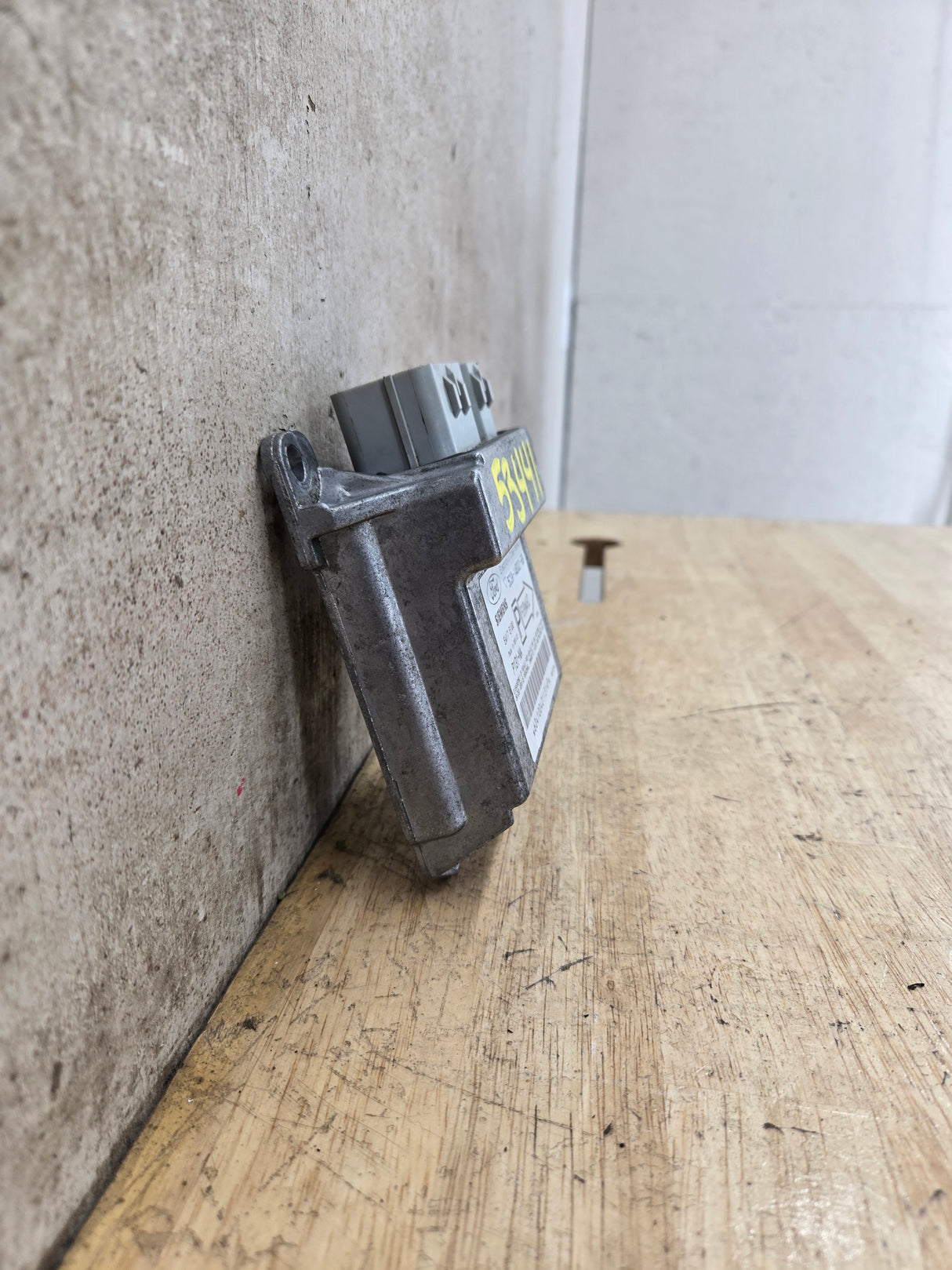 2005-2007 Ford Electronic Crash Sensor Control Module OEM p131-NA / 5C3A-14B321-BB