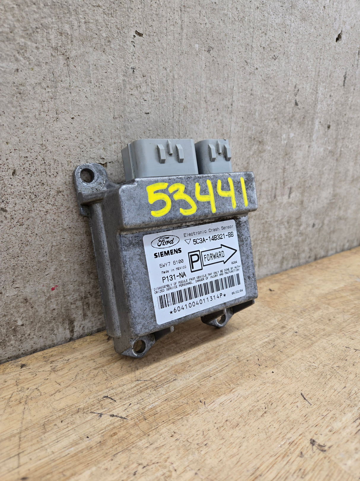 2005-2007 Ford Electronic Crash Sensor Control Module OEM p131-NA / 5C3A-14B321-BB