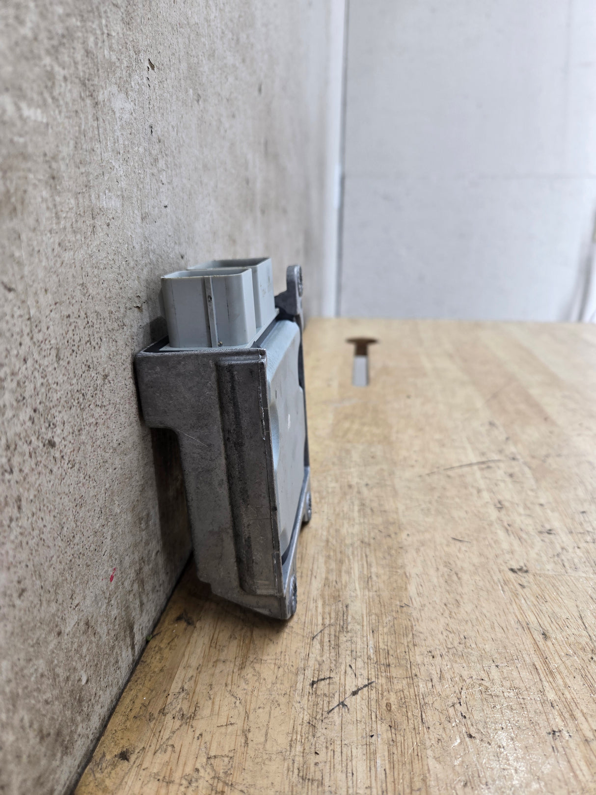 2005-2007 Ford Electronic Crash Sensor Control Module OEM p131-NA / 5C3A-14B321-BB