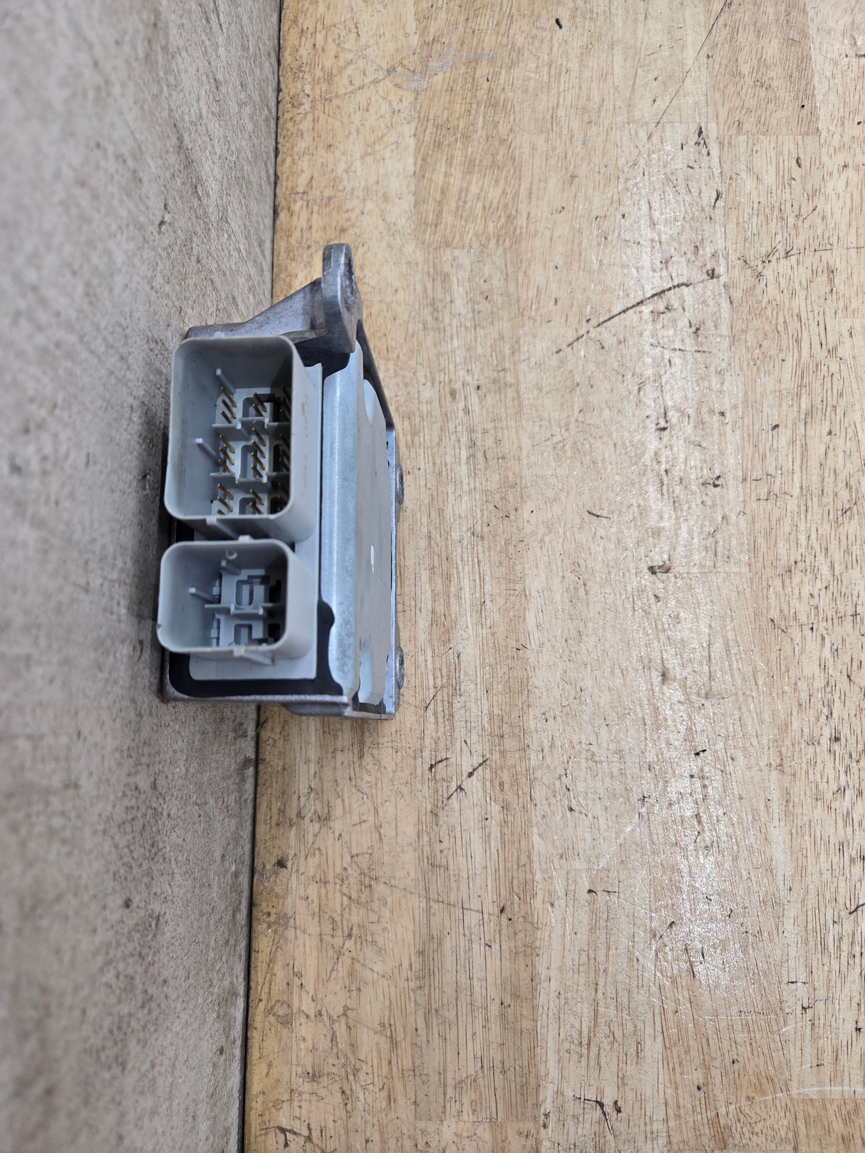 2005-2007 Ford Electronic Crash Sensor Control Module OEM p131-NA / 5C3A-14B321-BB