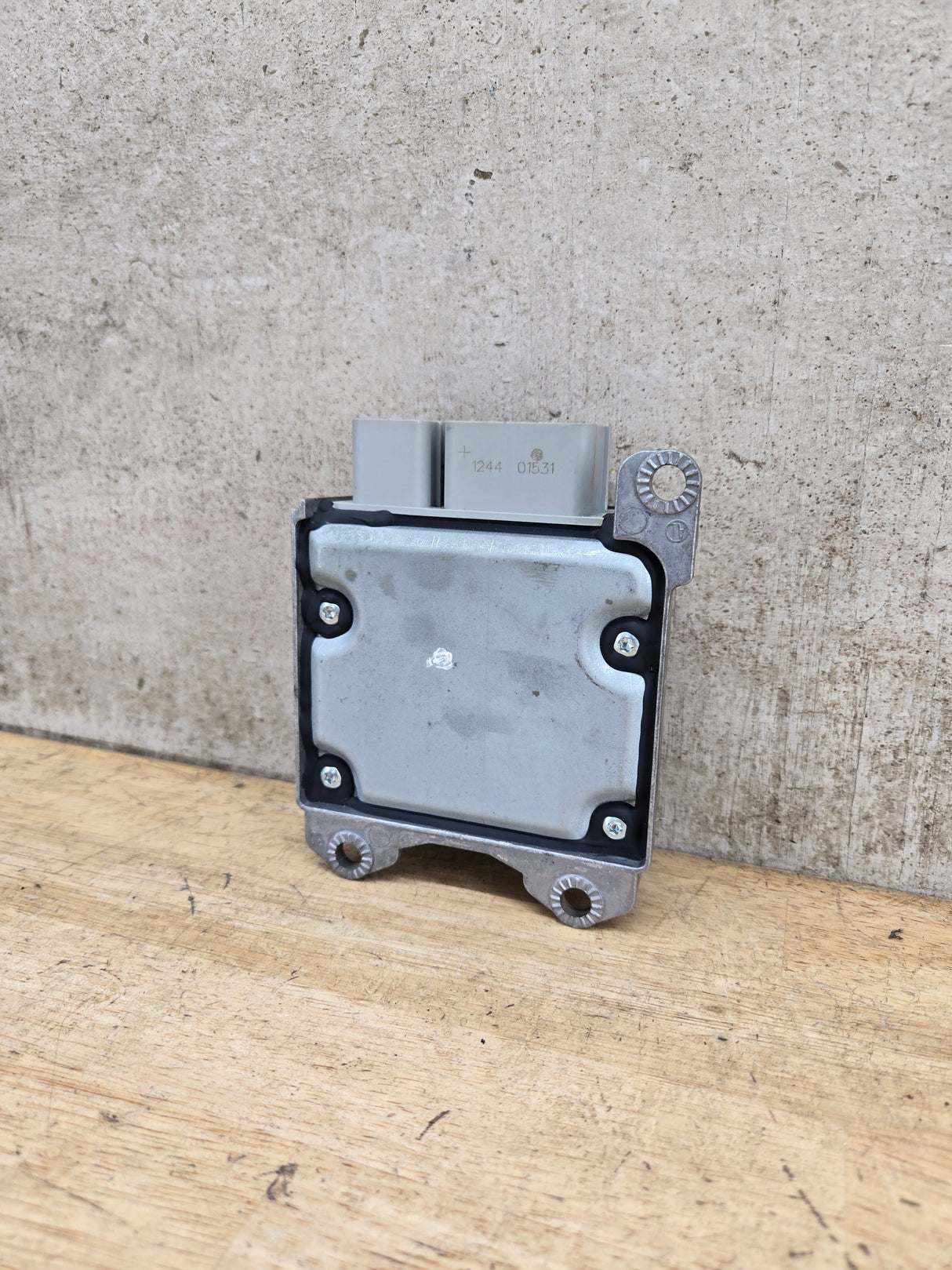 2005-2007 Ford Electronic Crash Sensor Control Module OEM p131-NA / 5C3A-14B321-BB