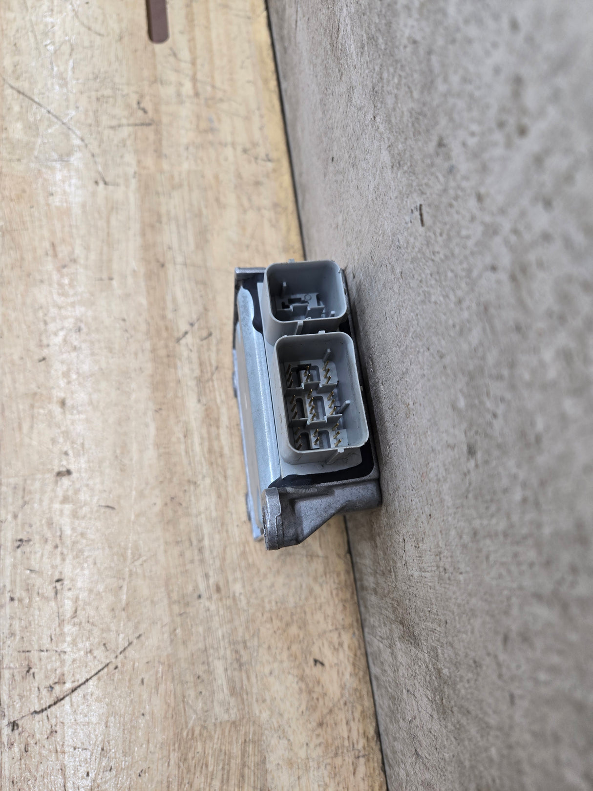 2005-2007 Ford Electronic Crash Sensor Control Module OEM p131-NA / 5C3A-14B321-BB