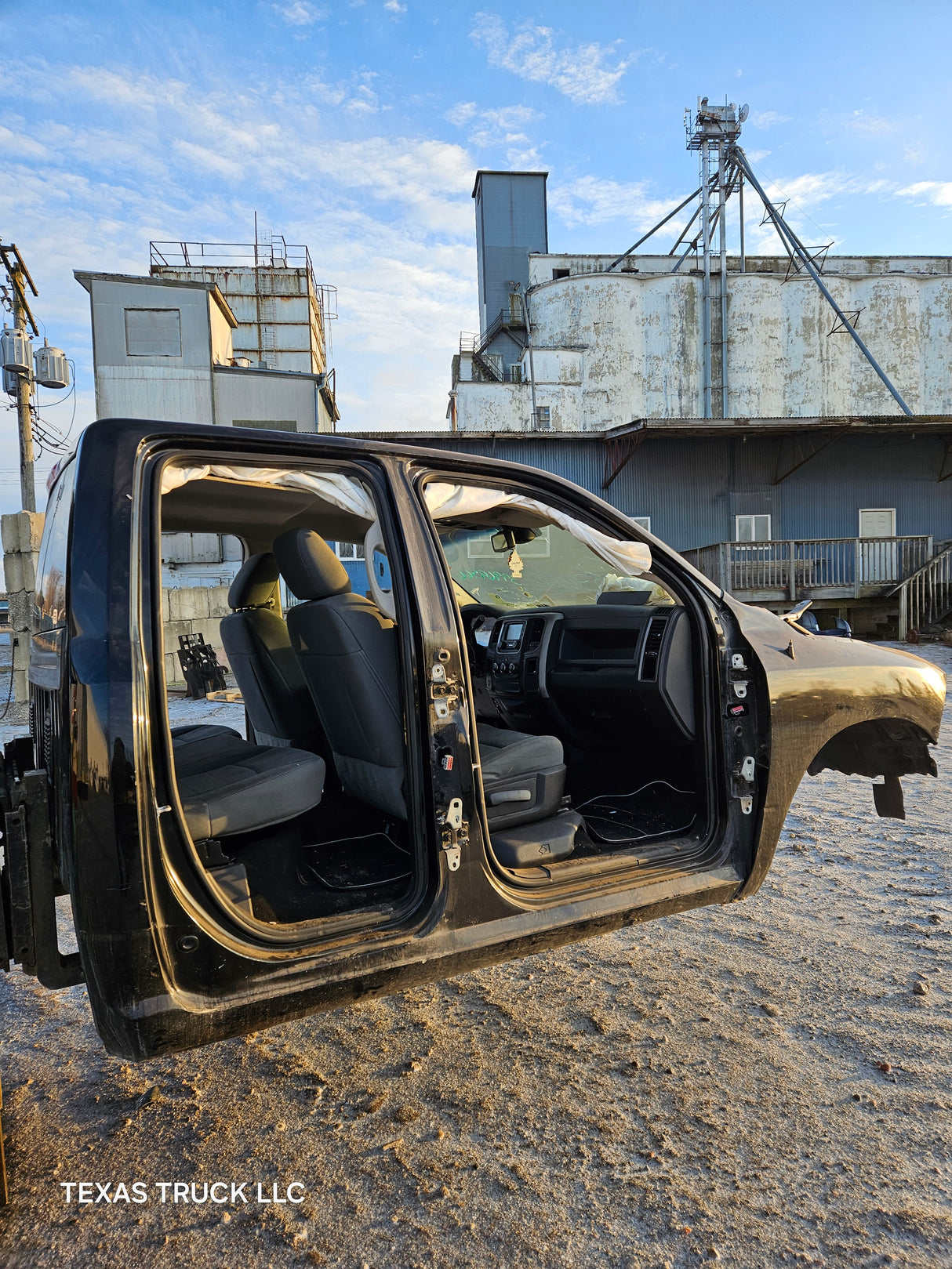 2009-2018 Dodge Ram 1500 4th Generation Quad Cab Cab