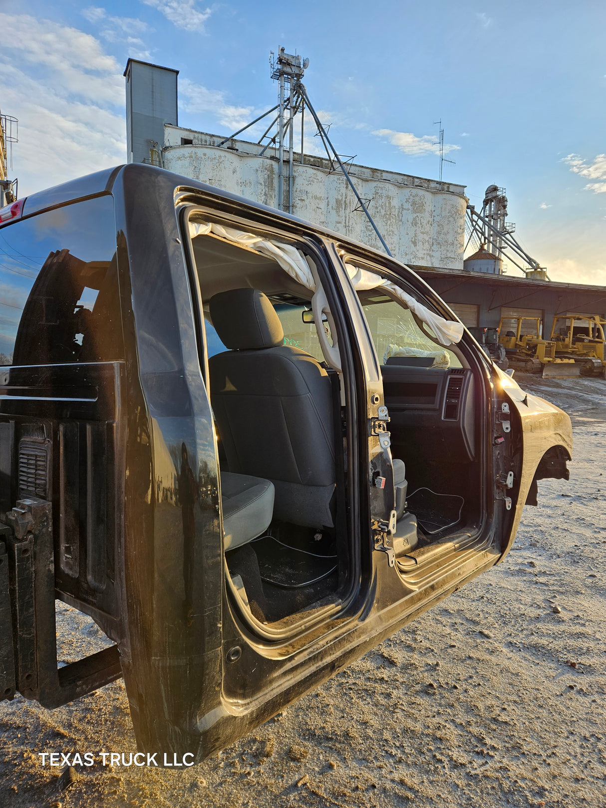 2009-2018 Dodge Ram 1500 4th Generation Quad Cab Cab